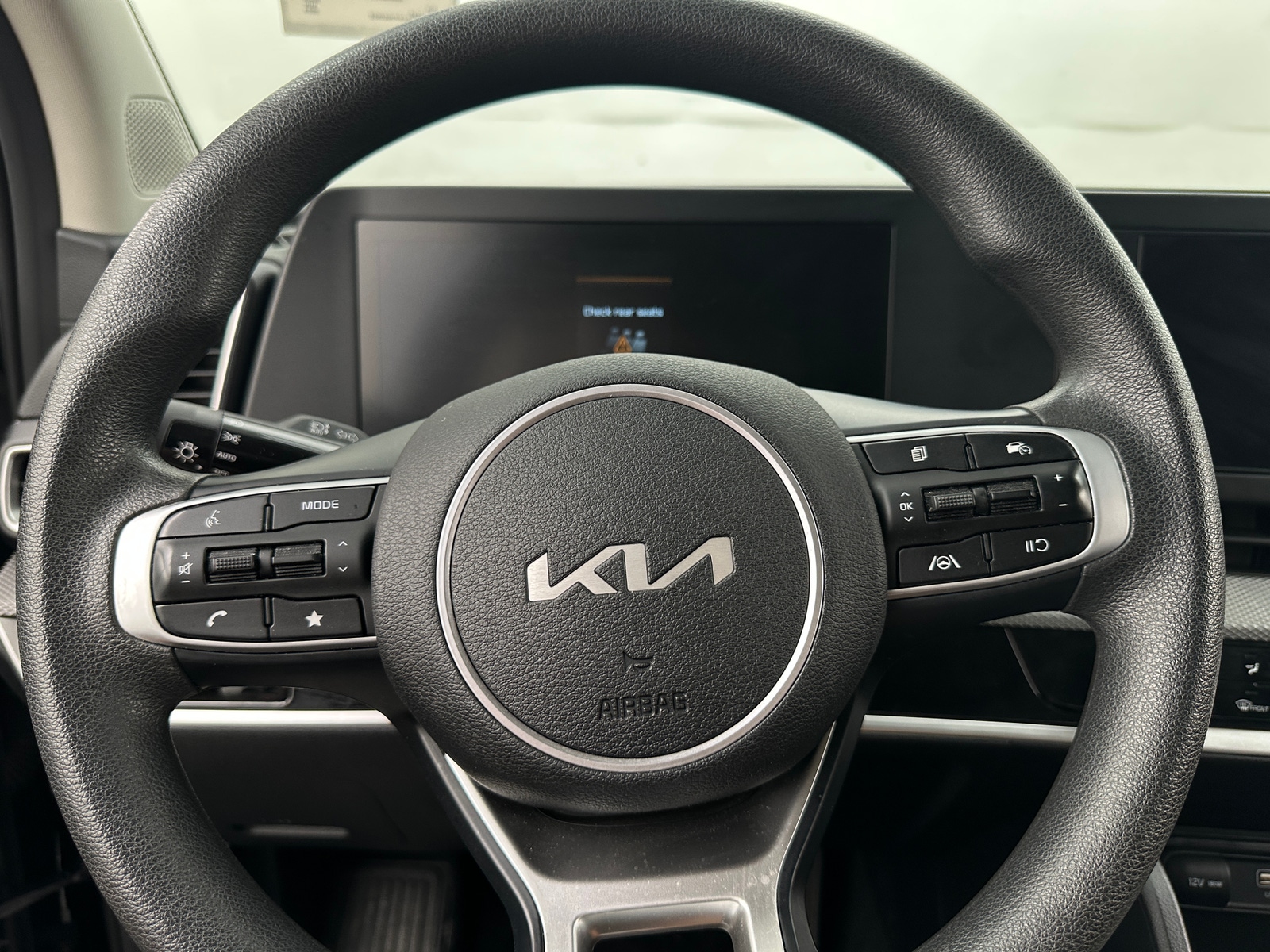 Thumbnail: 2023 Kia Sportage - 5