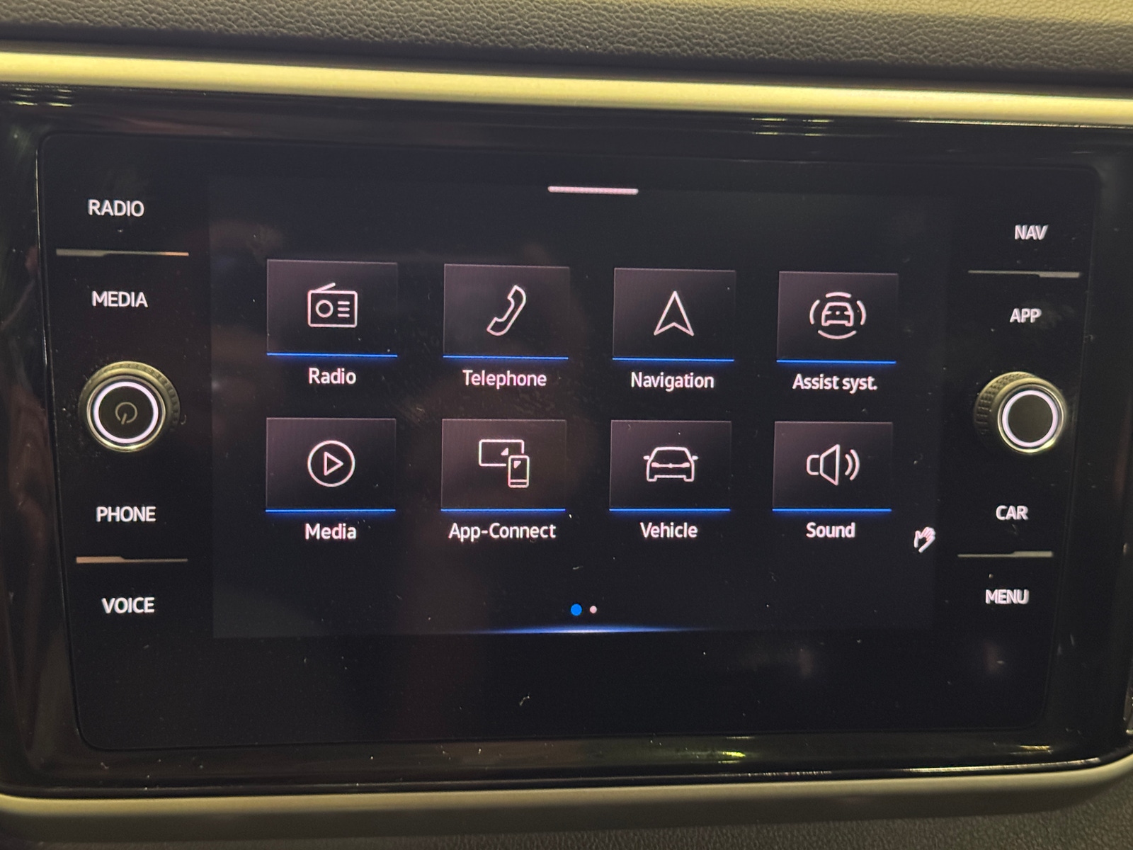 Thumbnail: 2021 Volkswagen Atlas - 3