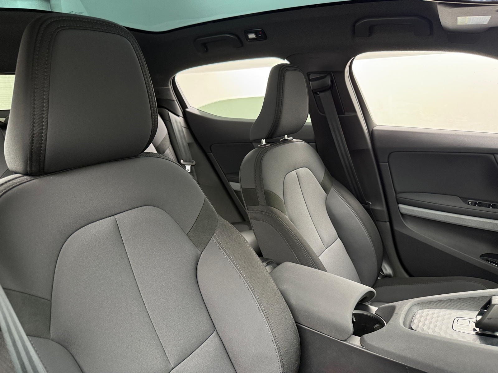 Thumbnail: 2024 Polestar 2 - 2