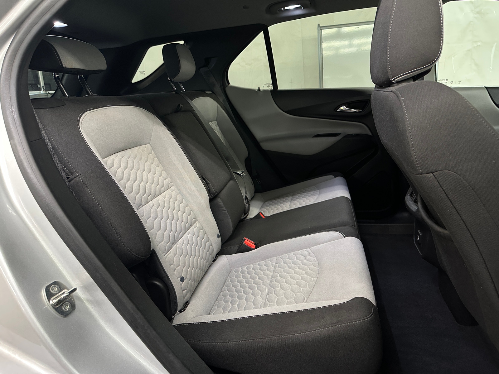 Thumbnail: 2020 Chevrolet Equinox - 6