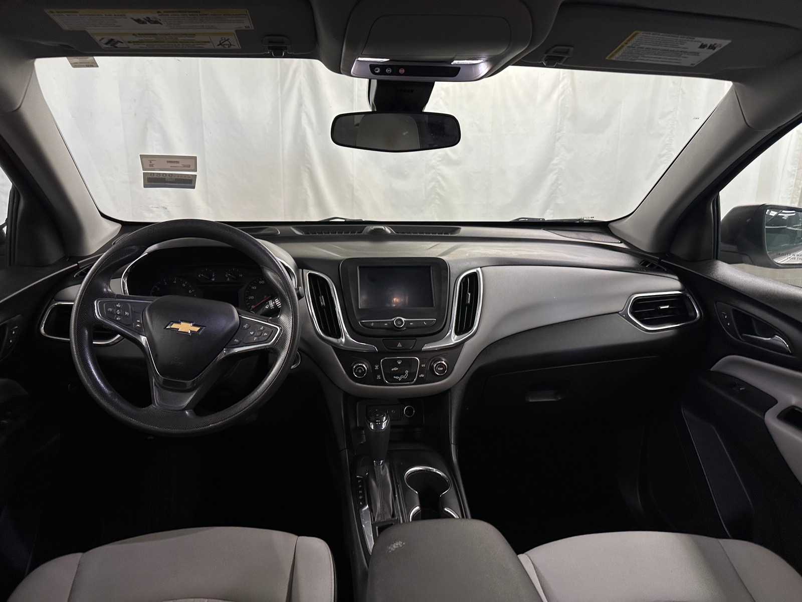 Thumbnail: 2020 Chevrolet Equinox - 3
