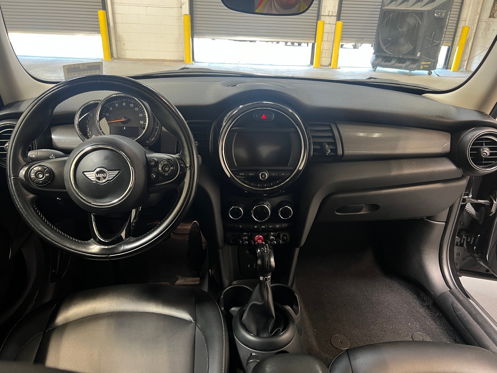 Thumbnail: 2018 MINI Cooper Hardtop - 2