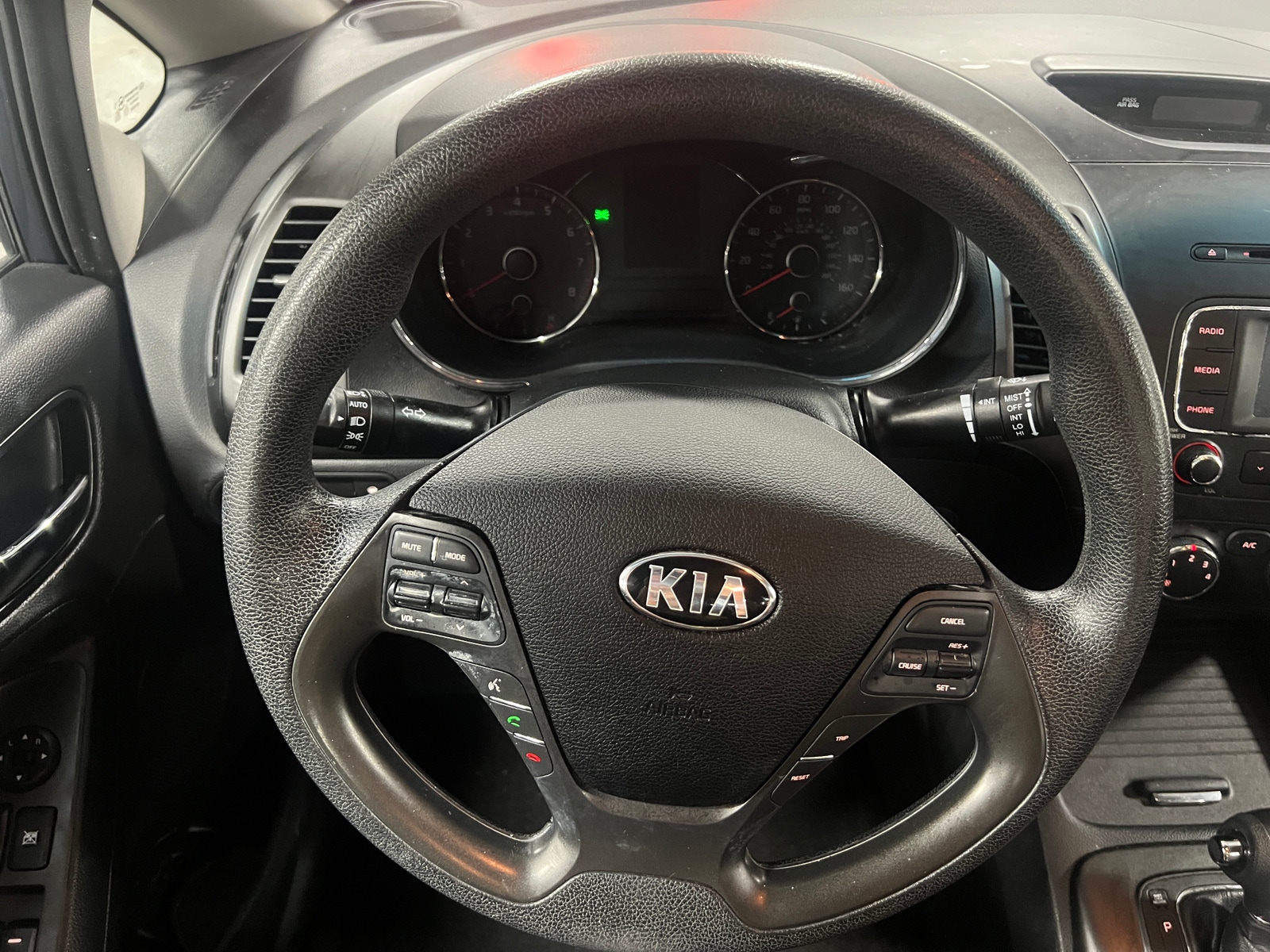 Thumbnail: 2016 Kia Forte - 5