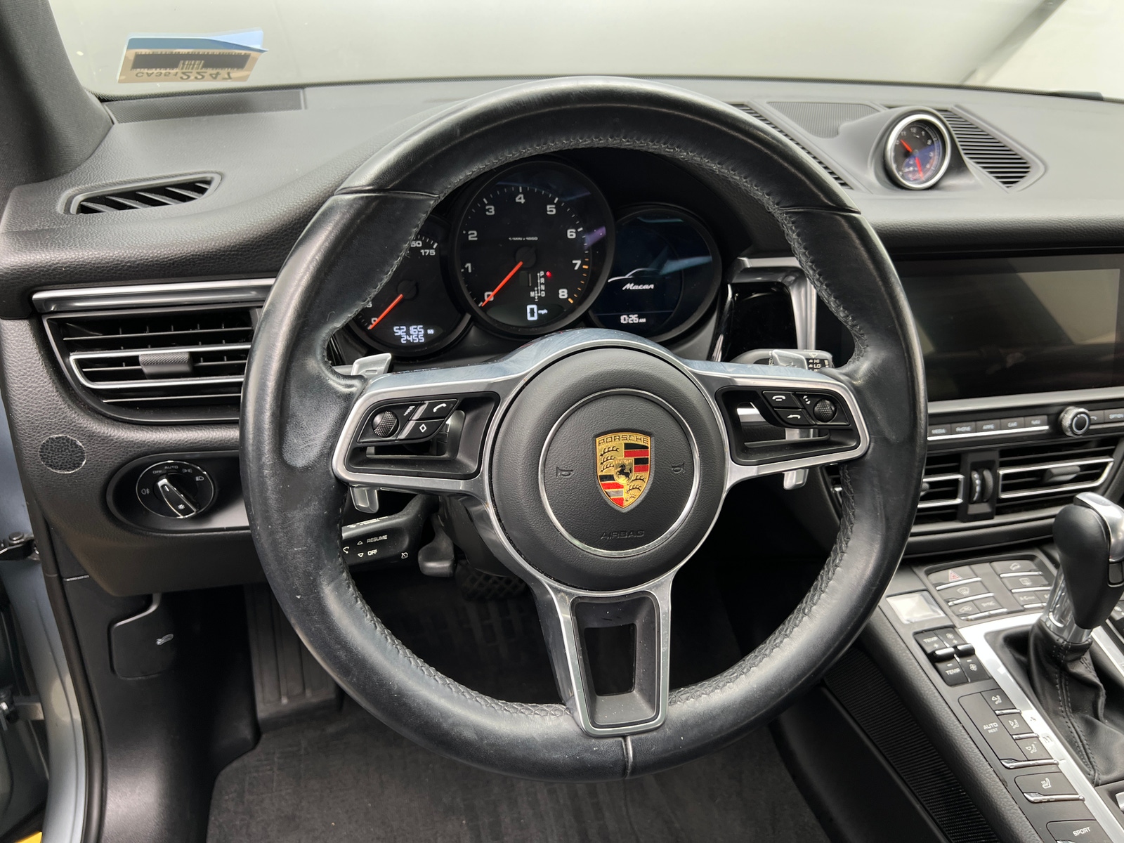 Thumbnail: 2021 Porsche Macan - 4