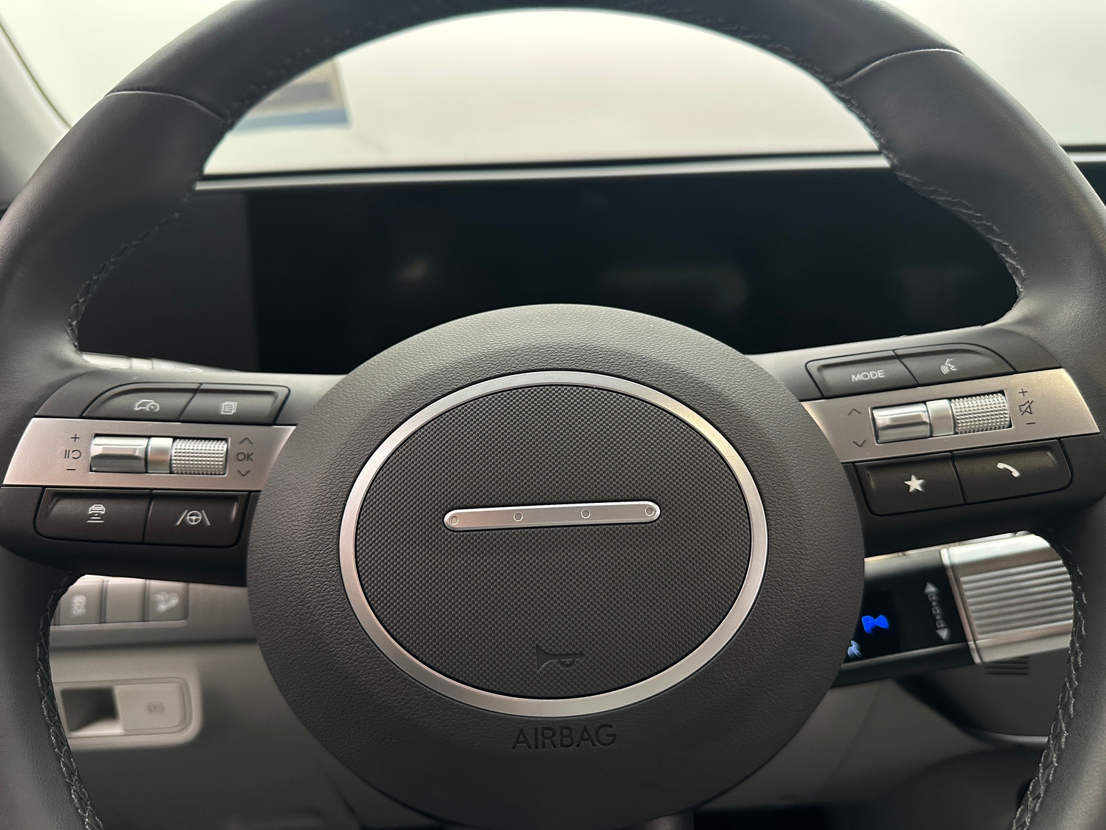 Thumbnail: 2024 Hyundai Kona - 4