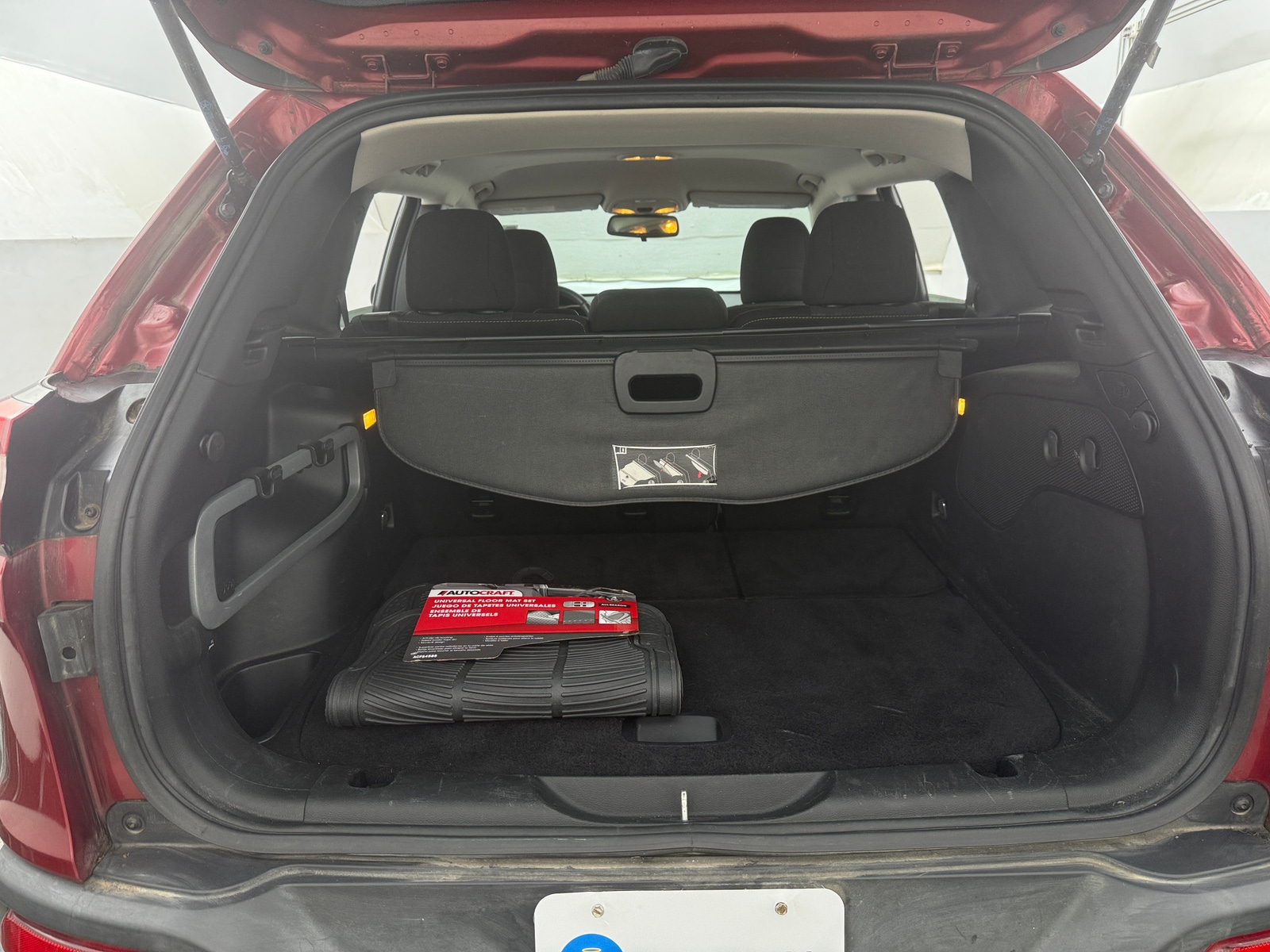 Thumbnail: 2016 Jeep Cherokee - 7