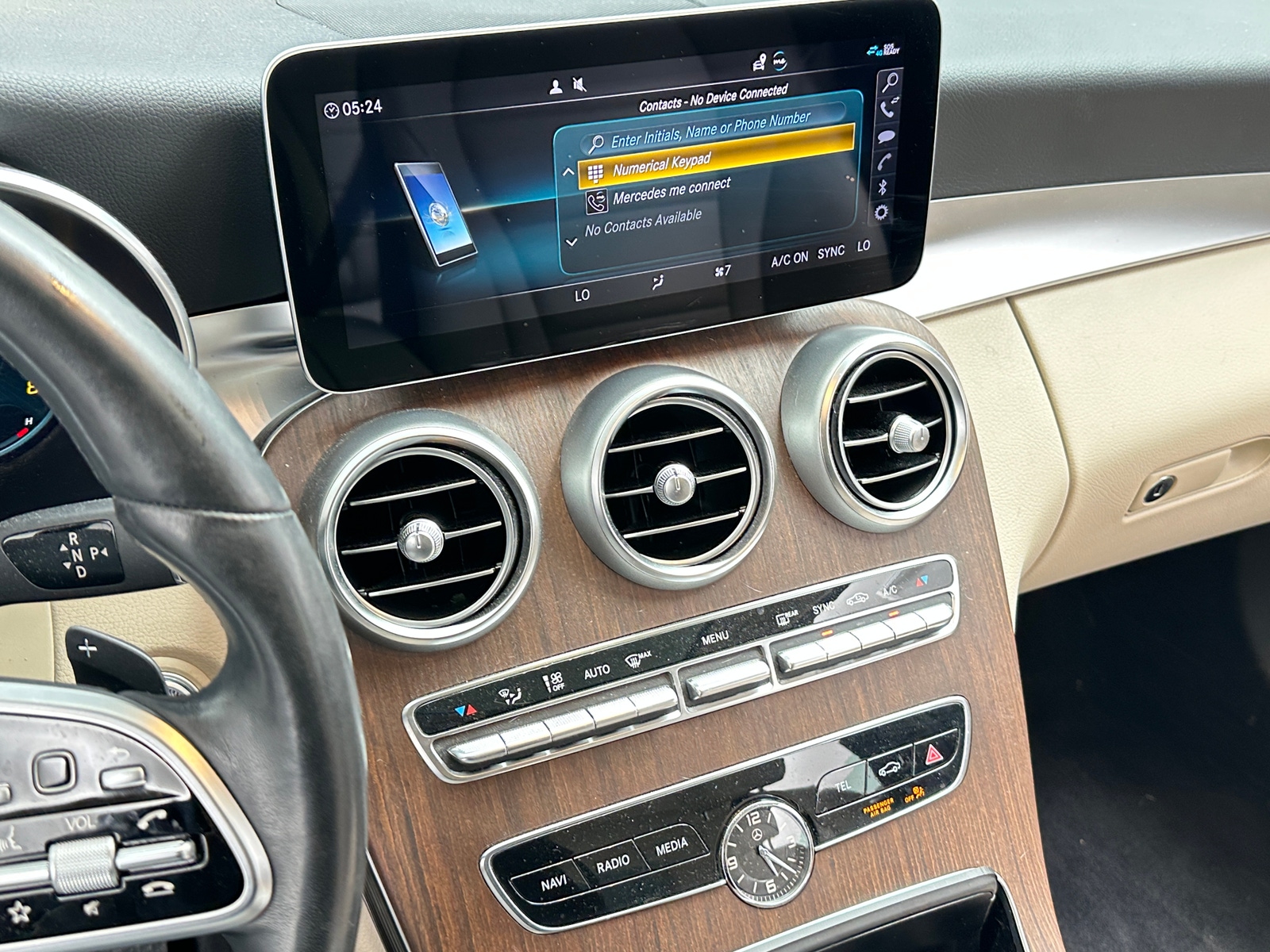 Thumbnail: 2021 Mercedes-Benz C-Class - 3