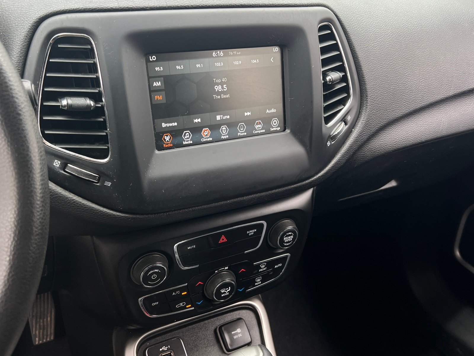 Thumbnail: 2019 Jeep Compass - 4
