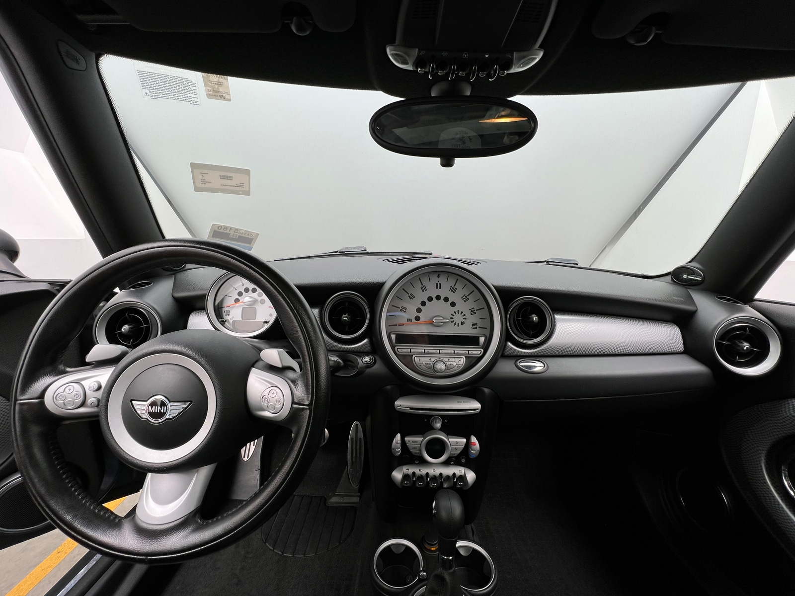 Thumbnail: 2010 MINI Cooper Clubman - 2