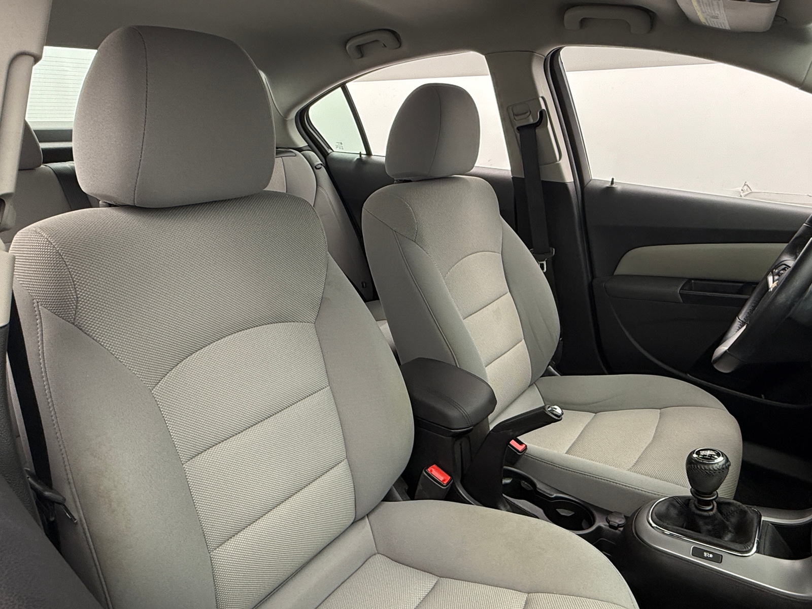 Thumbnail: 2013 Chevrolet Cruze - 2