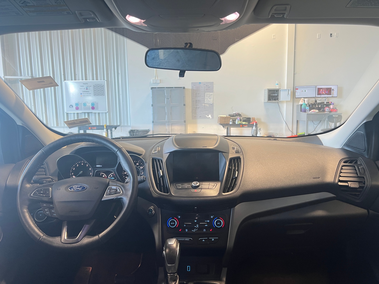 Thumbnail: 2019 Ford Escape - 2