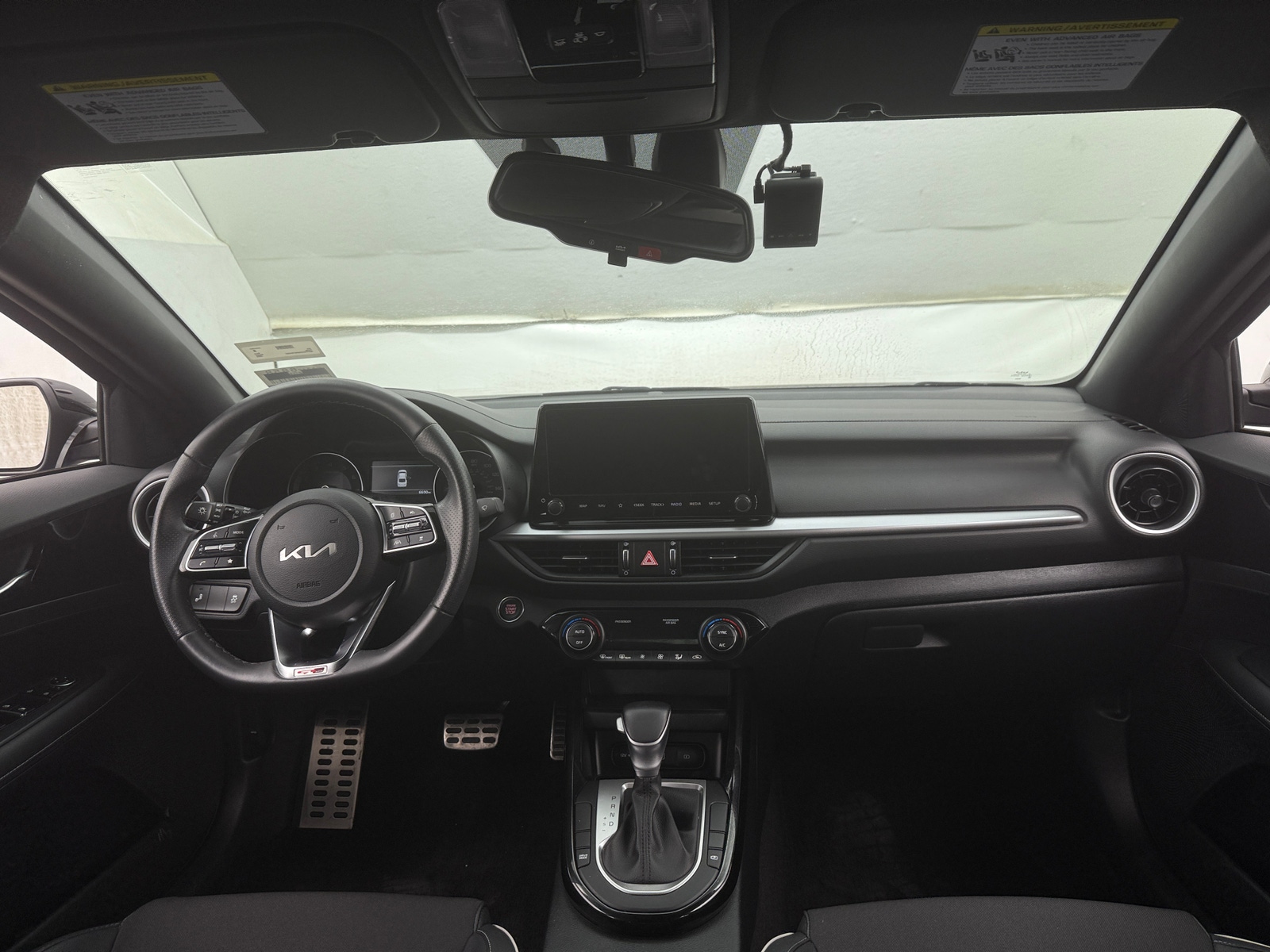 Thumbnail: 2024 Kia Forte - 3