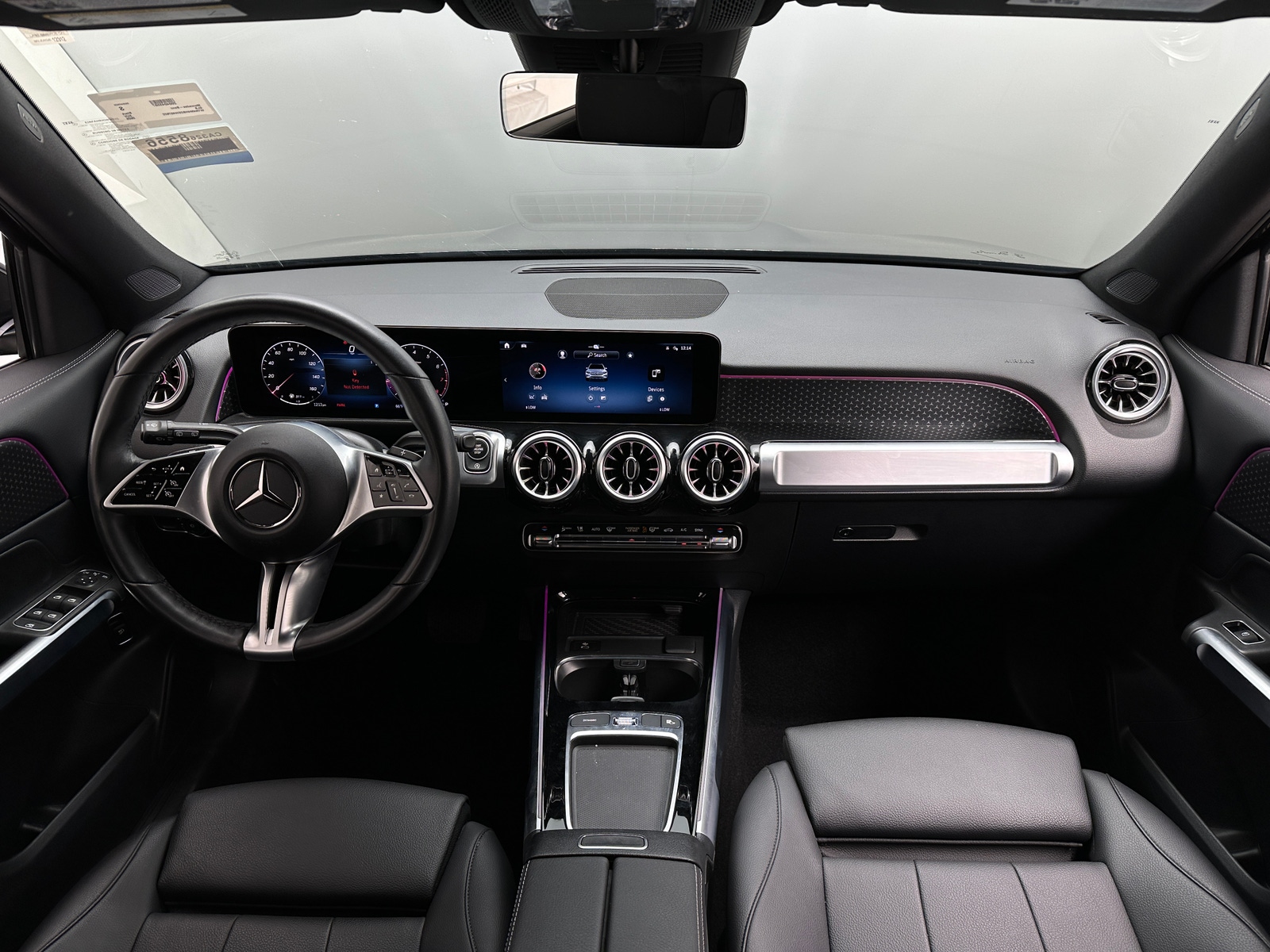 Thumbnail: 2025 Mercedes-Benz GLB - 2