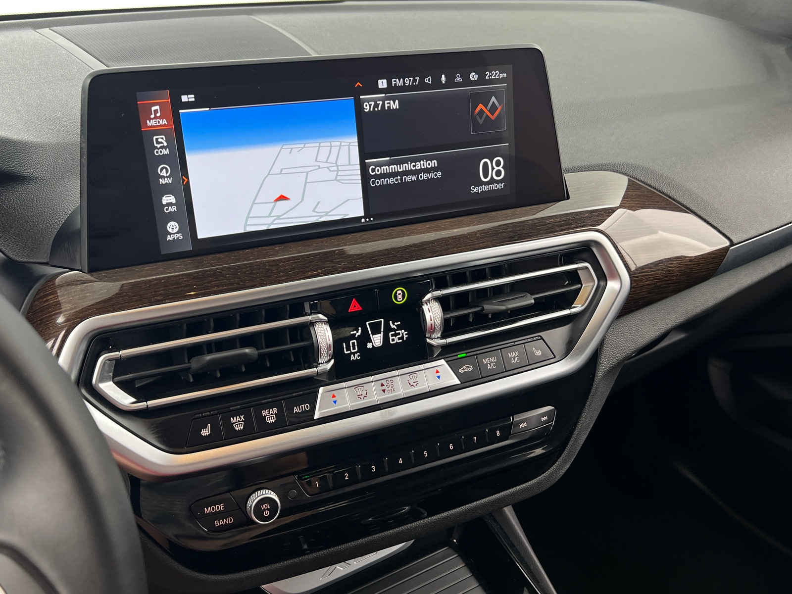 Thumbnail: 2024 BMW X3 - 3