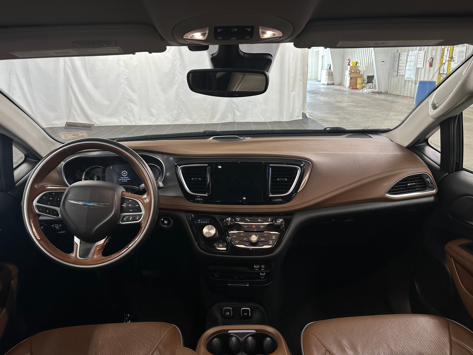 Thumbnail: 2019 Chrysler Pacifica - 2
