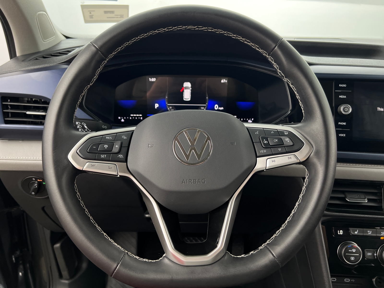 Thumbnail: 2024 Volkswagen Taos - 5