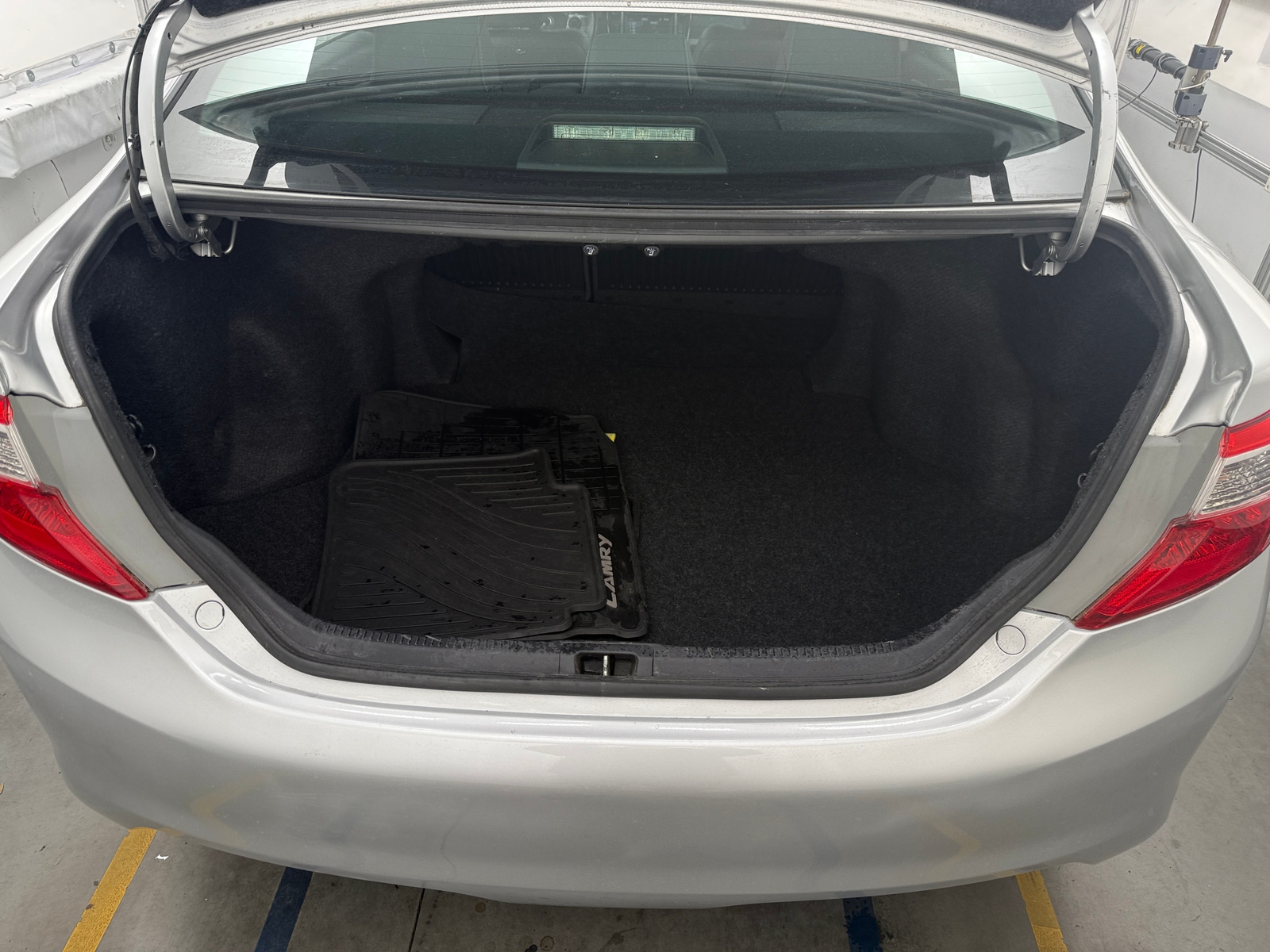 Thumbnail: 2014 Toyota Camry - 7
