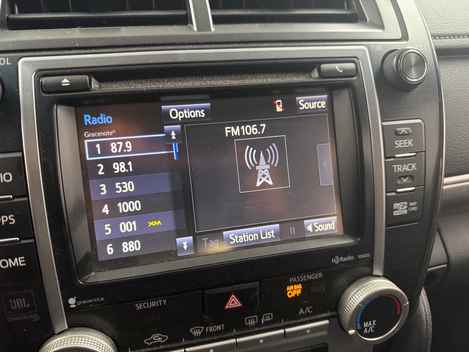 Thumbnail: 2014 Toyota Camry - 4