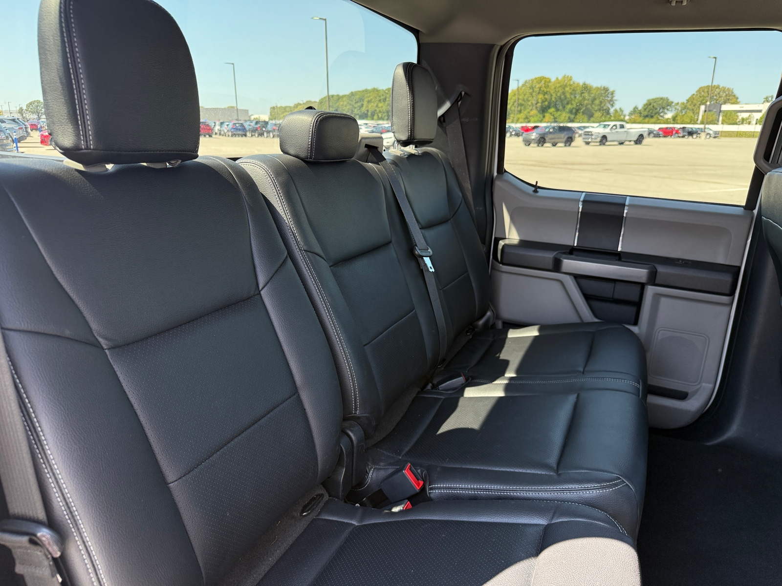 Thumbnail: 2020 Ford Econoline - 6