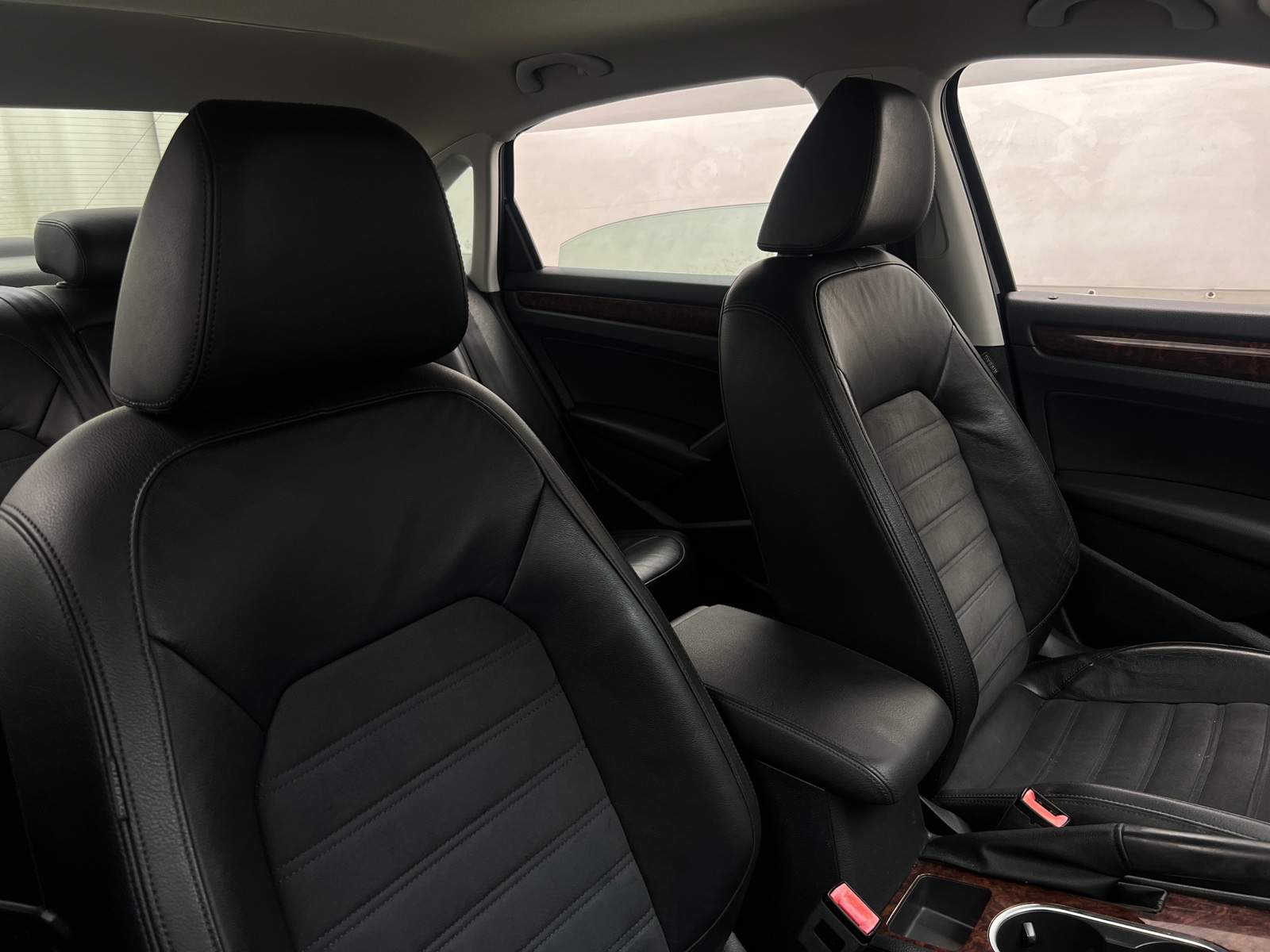 Thumbnail: 2013 Volkswagen Passat - 2