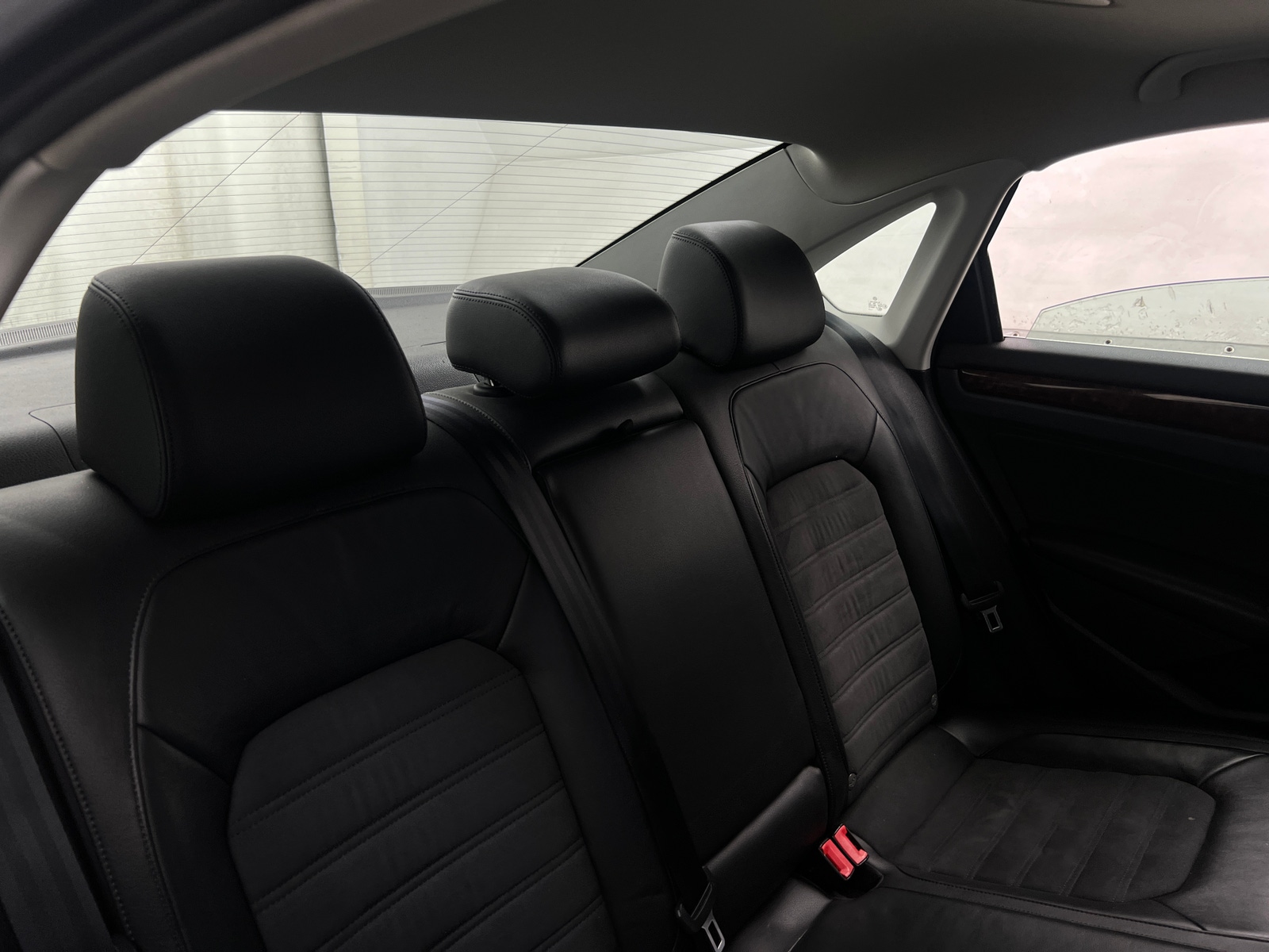 Thumbnail: 2013 Volkswagen Passat - 6
