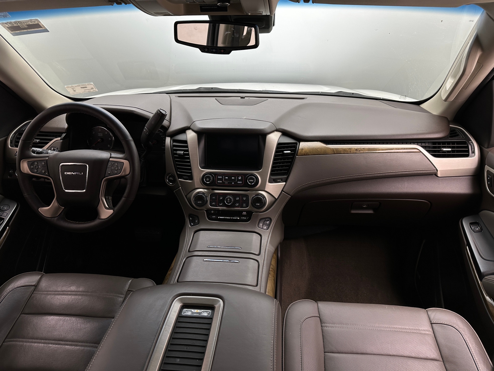 Thumbnail: 2016 GMC Yukon - 2