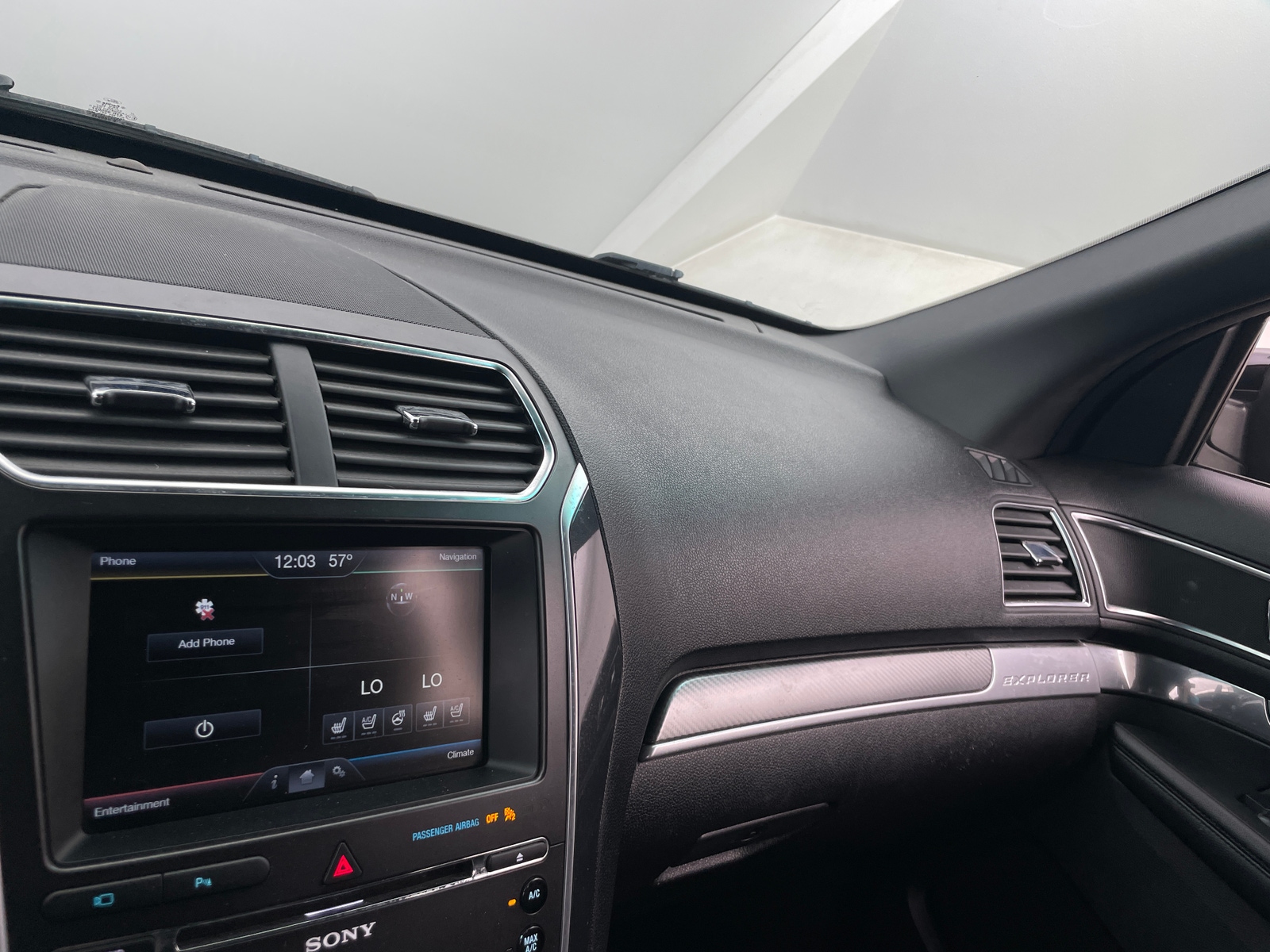 Thumbnail: 2016 Ford Explorer - 3