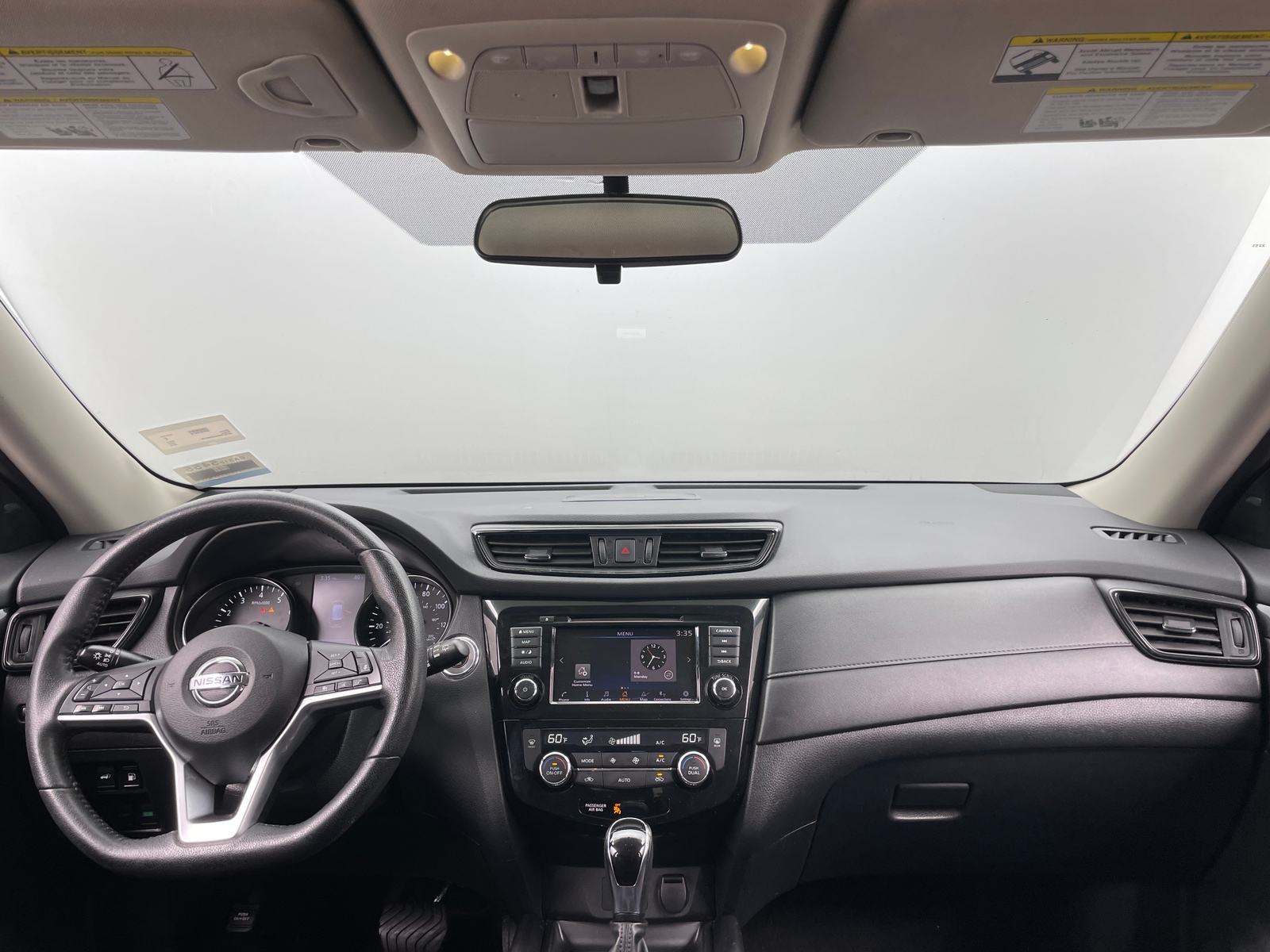 Thumbnail: 2018 Nissan Rogue - 3