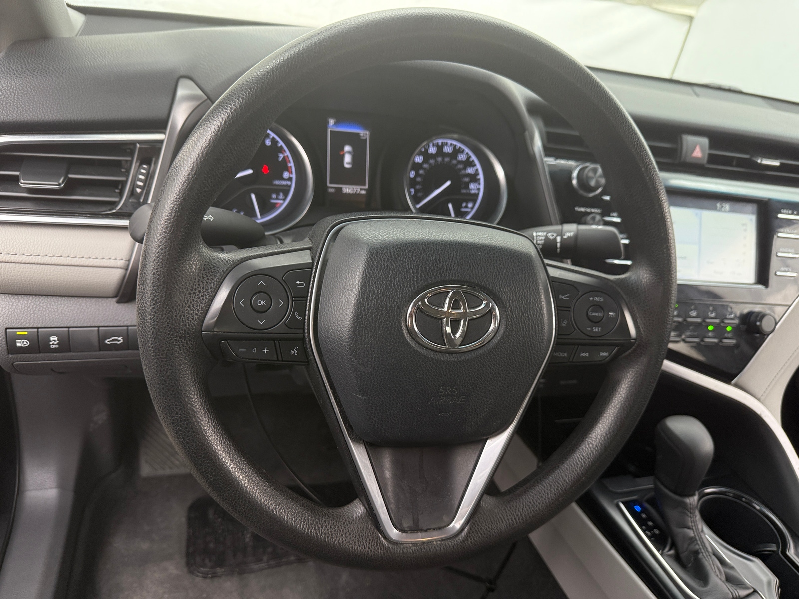 Thumbnail: 2018 Toyota Camry - 5