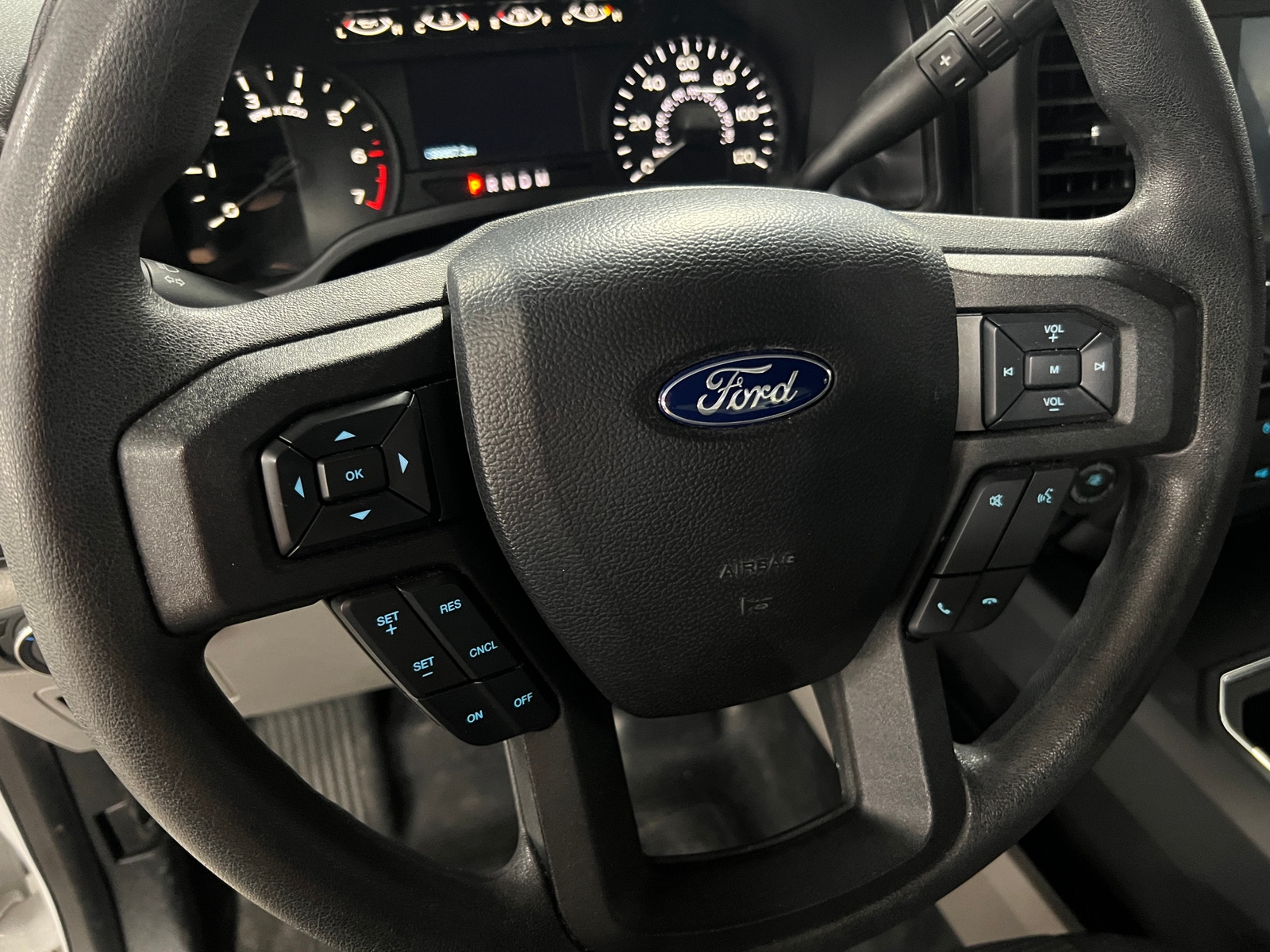 Thumbnail: 2018 Ford Econoline - 5