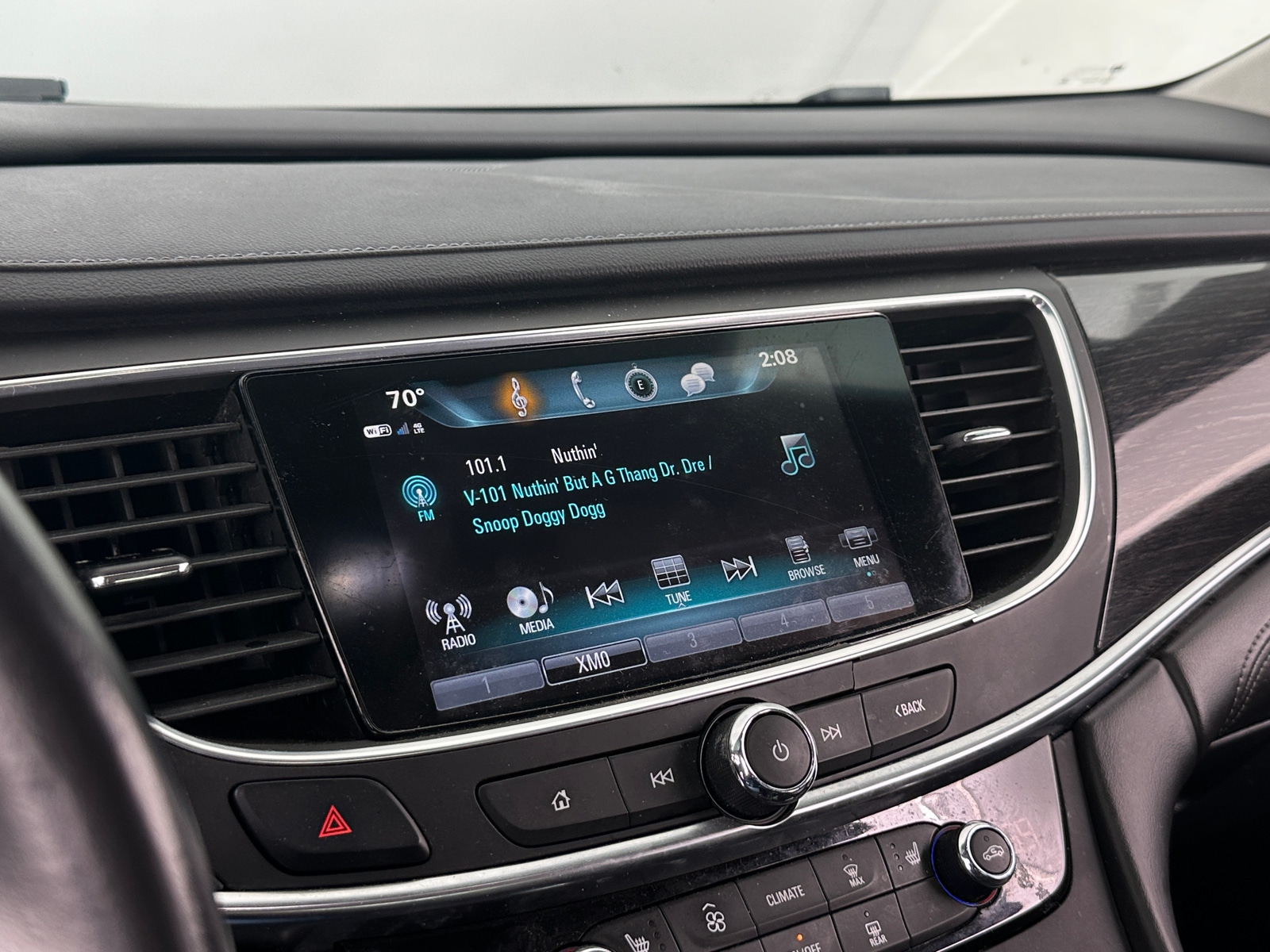 Thumbnail: 2017 Buick LaCrosse - 3
