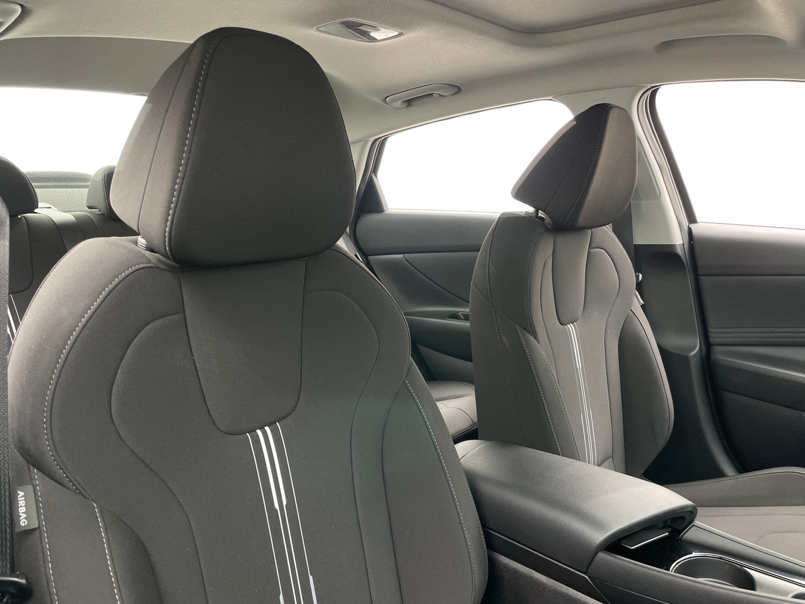 Thumbnail: 2024 Hyundai Elantra - 2