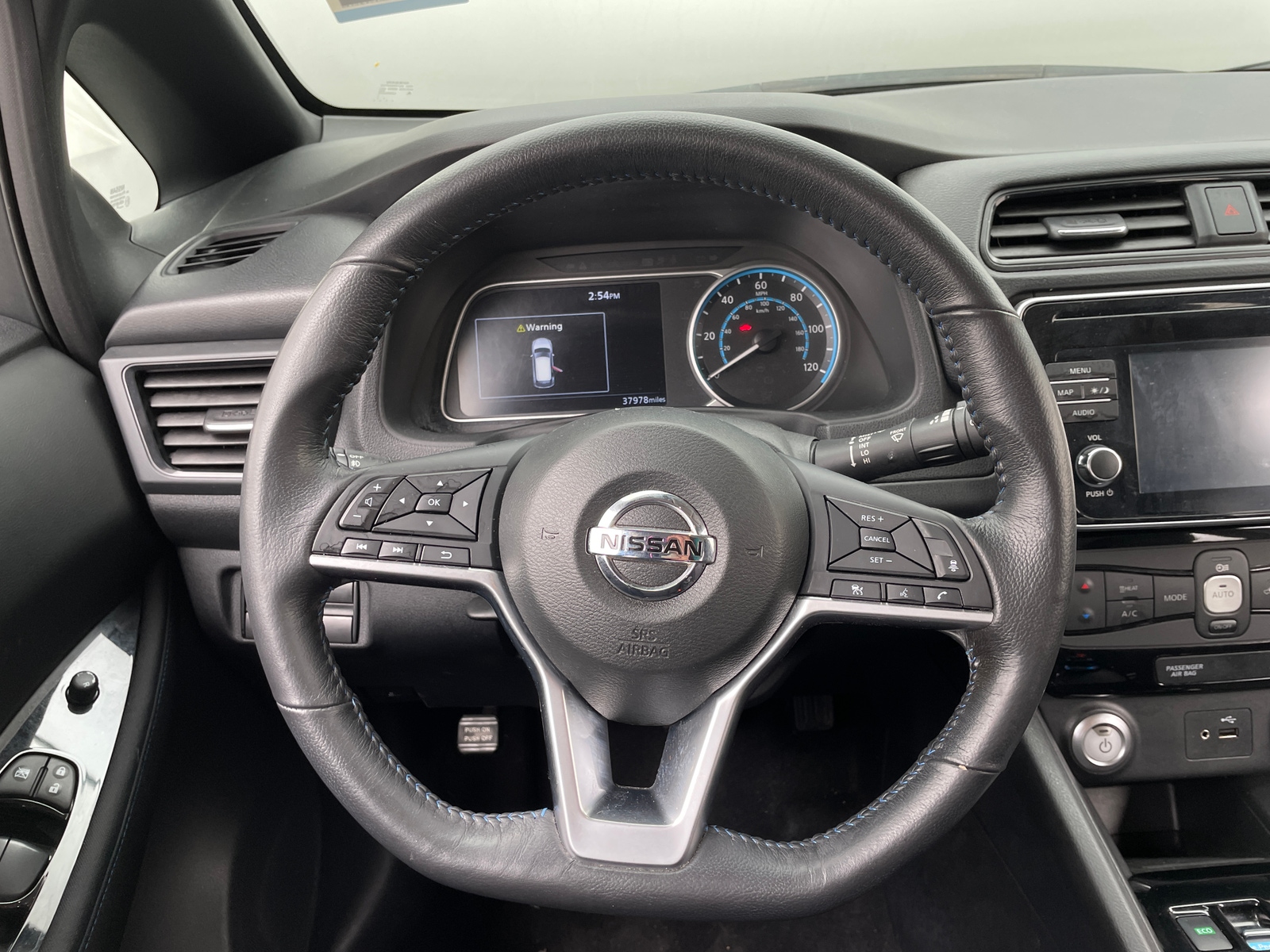 Thumbnail: 2019 Nissan Leaf - 5