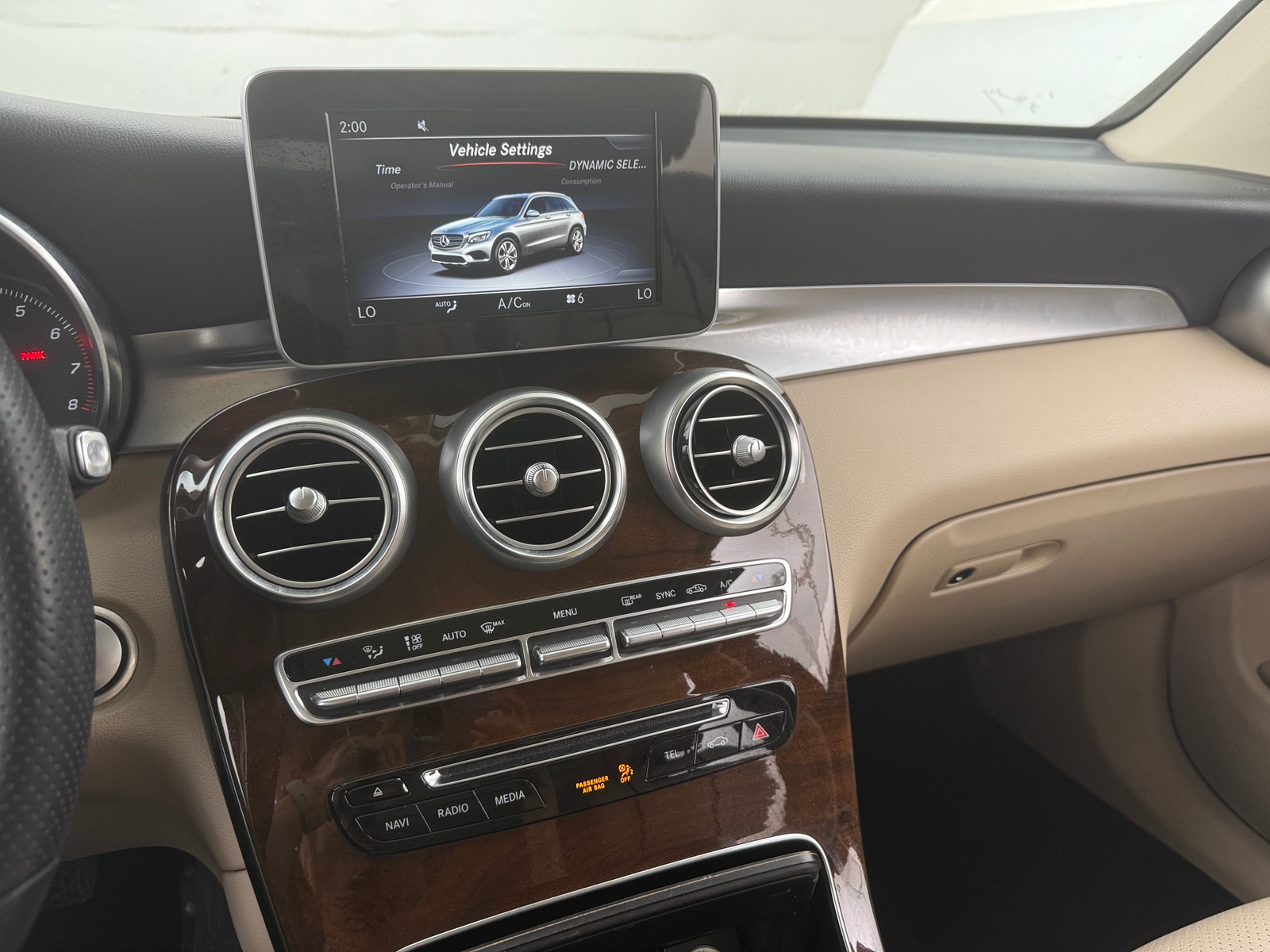 Thumbnail: 2019 Mercedes-Benz GLC - 3