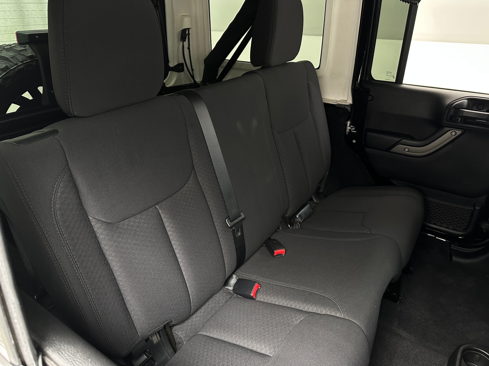 Thumbnail: 2013 Jeep Wrangler - 6