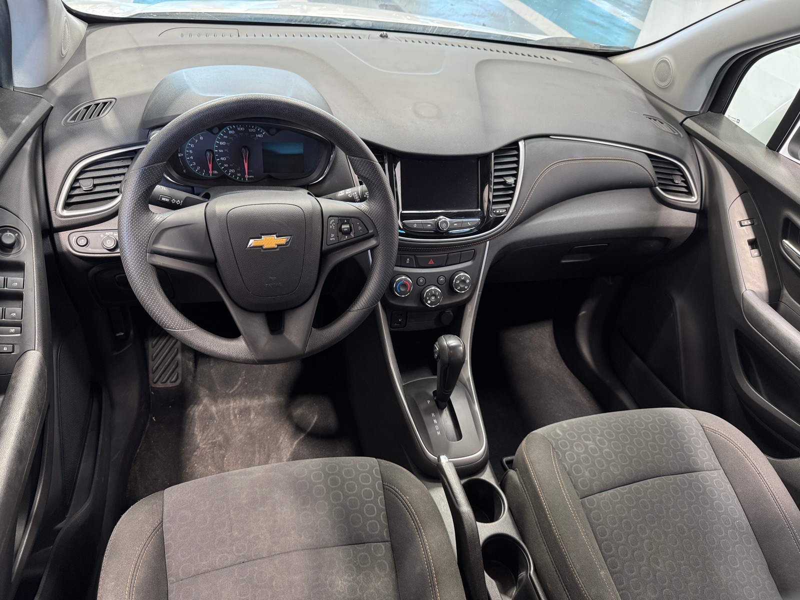 Thumbnail: 2020 Chevrolet Trax - 3