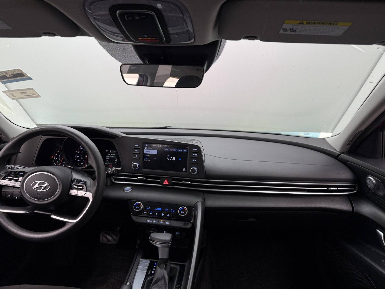 Thumbnail: 2023 Hyundai Elantra - 3