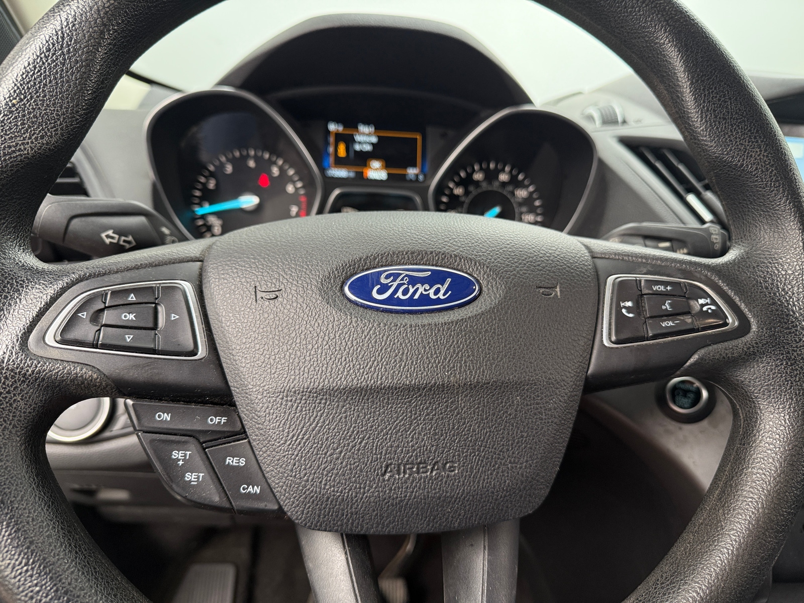 Thumbnail: 2019 Ford Escape - 5