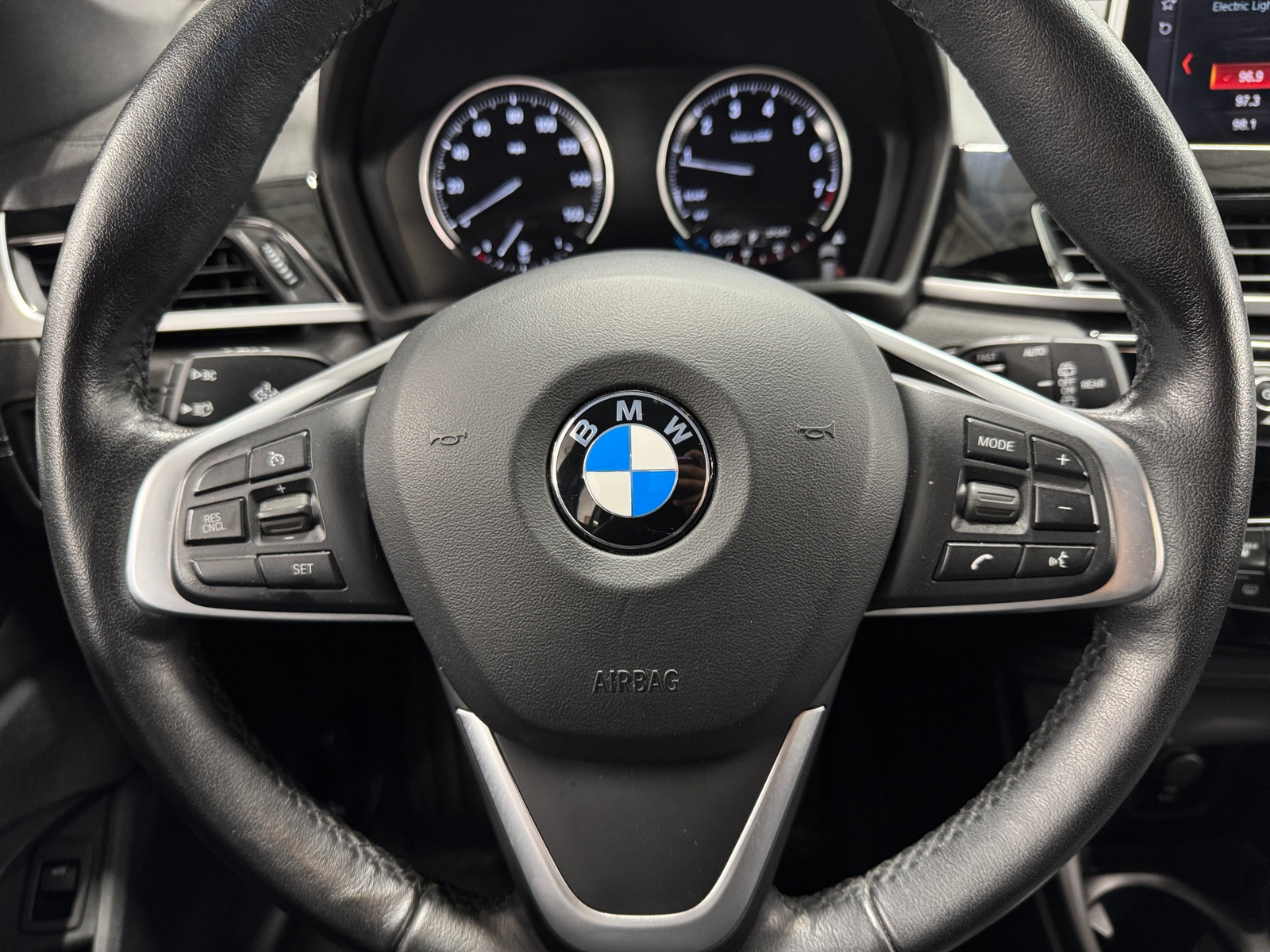 Thumbnail: 2020 BMW X1 - 4