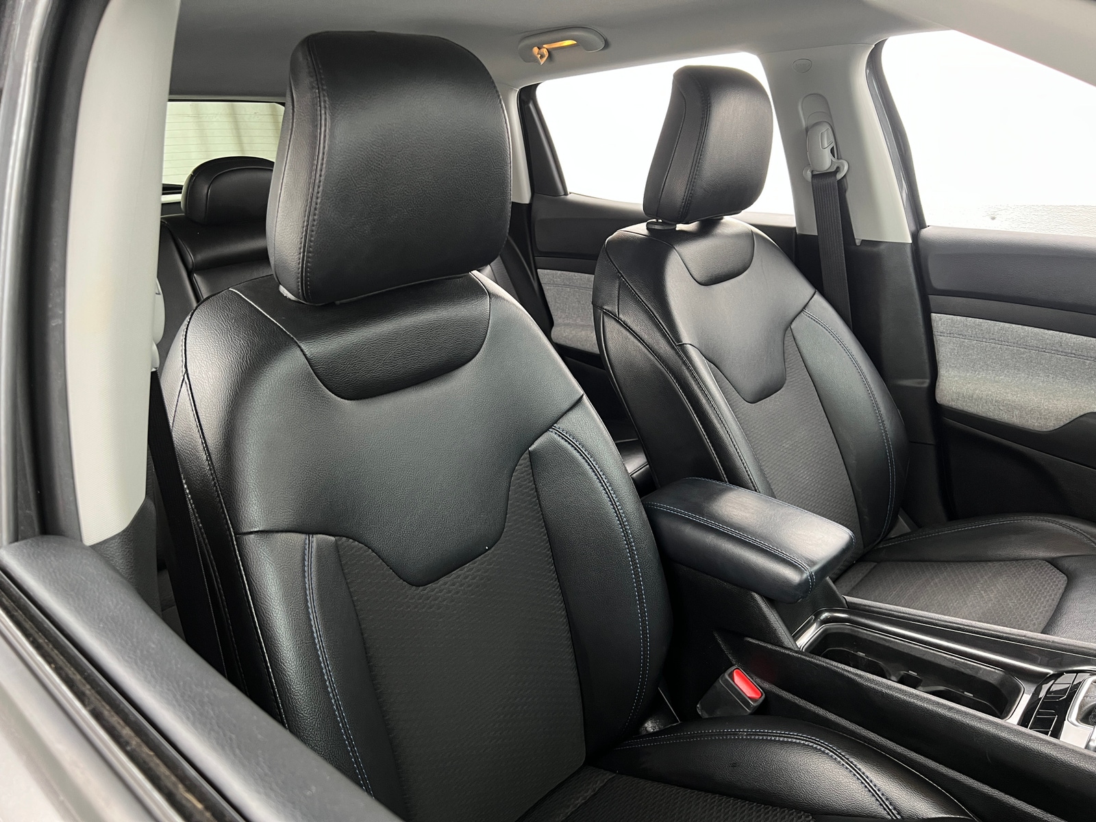 Thumbnail: 2022 Jeep Compass - 2
