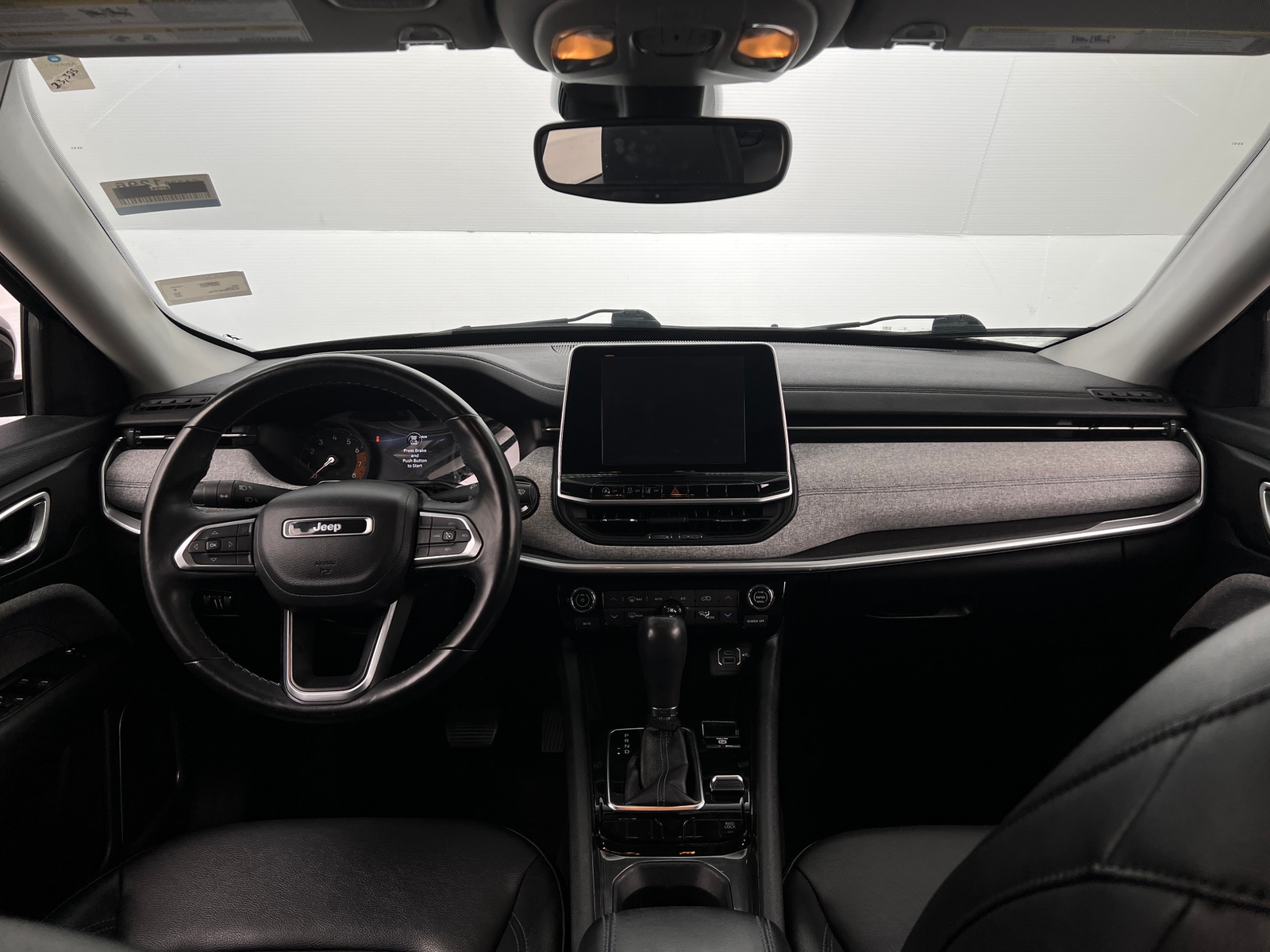 Thumbnail: 2022 Jeep Compass - 3