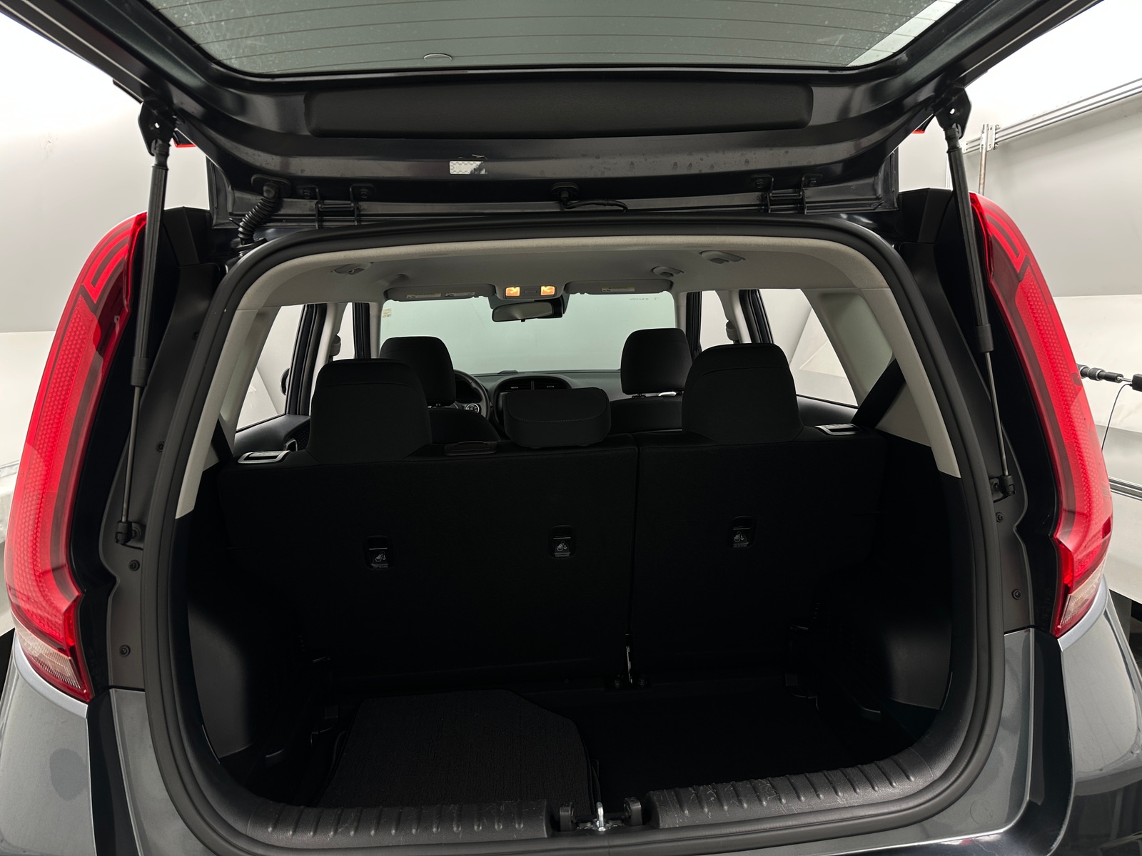 Thumbnail: 2020 Kia Soul - 7