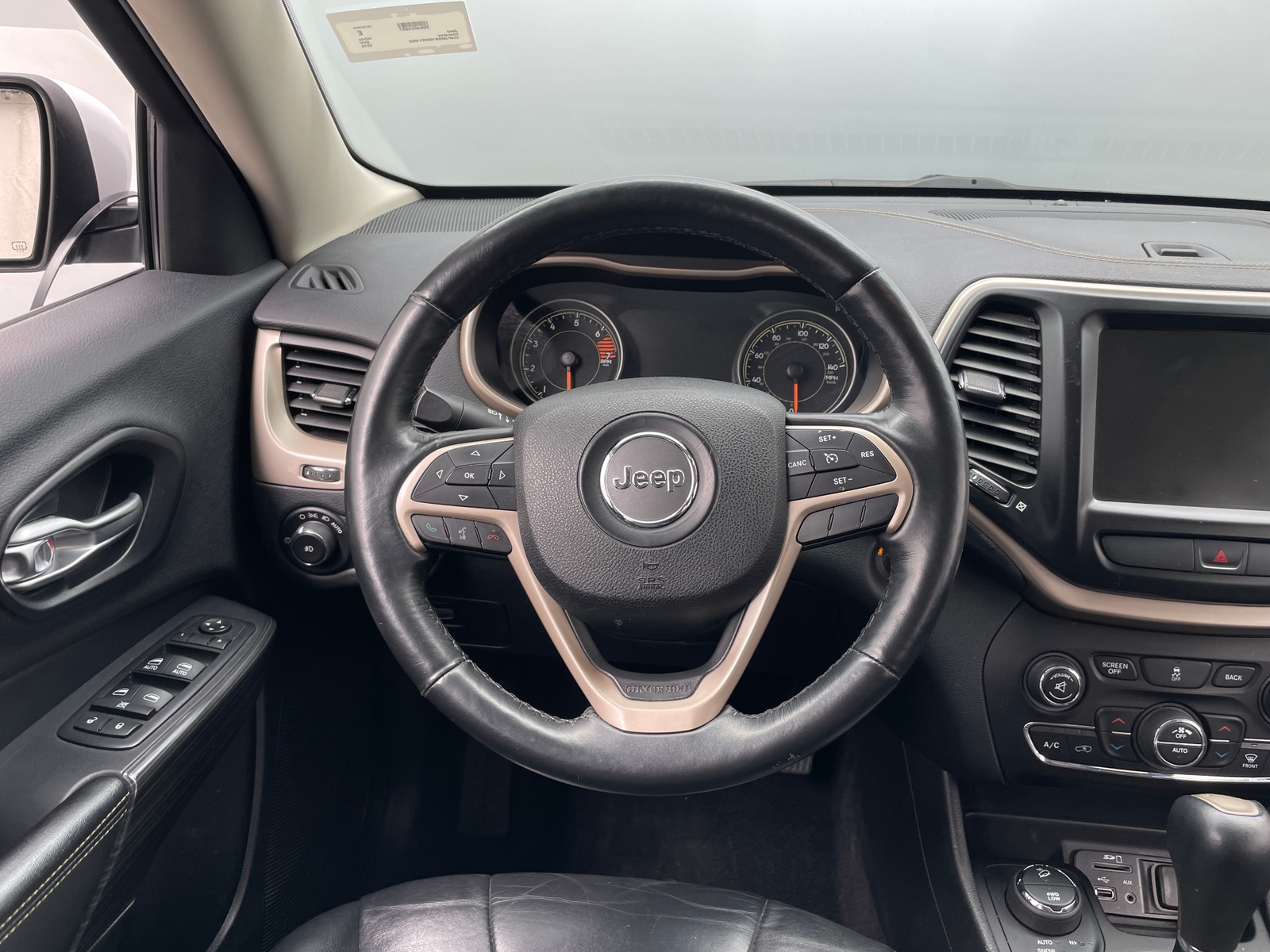 Thumbnail: 2016 Jeep Cherokee - 4