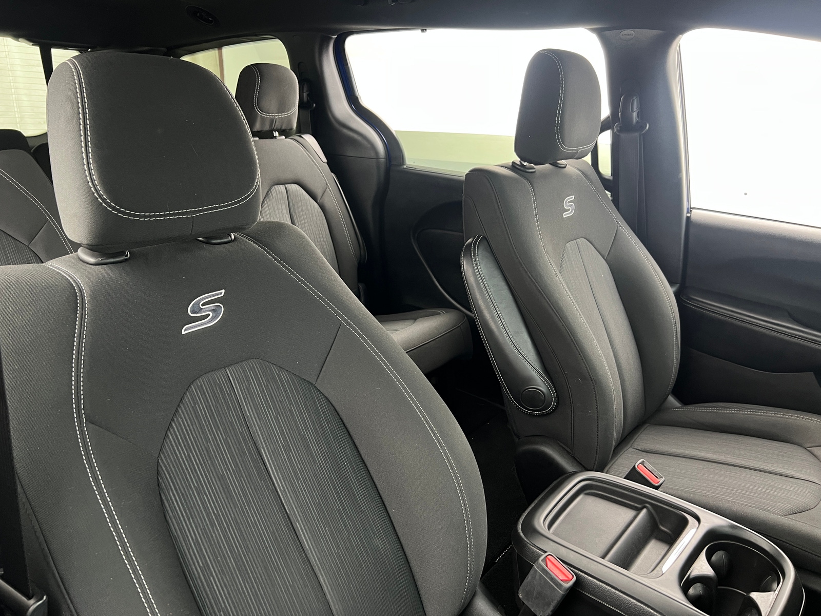 Thumbnail: 2019 Chrysler Pacifica - 2