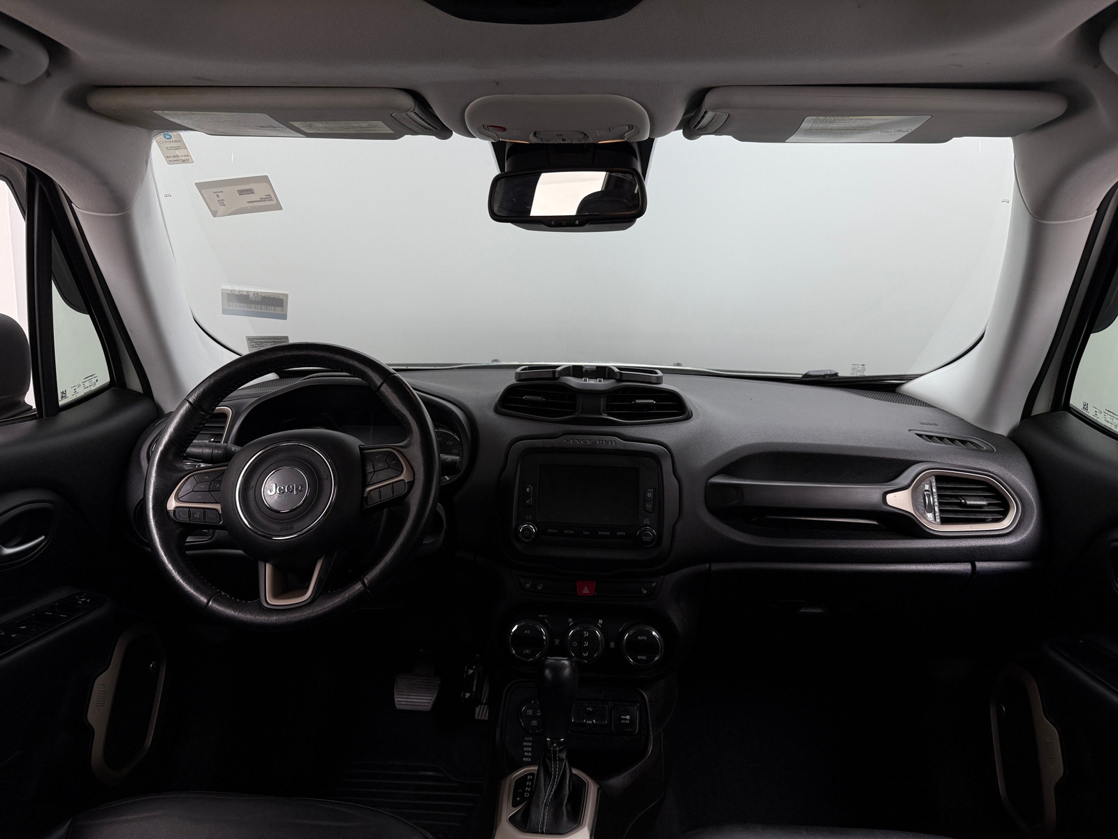 Thumbnail: 2017 Jeep Renegade - 3