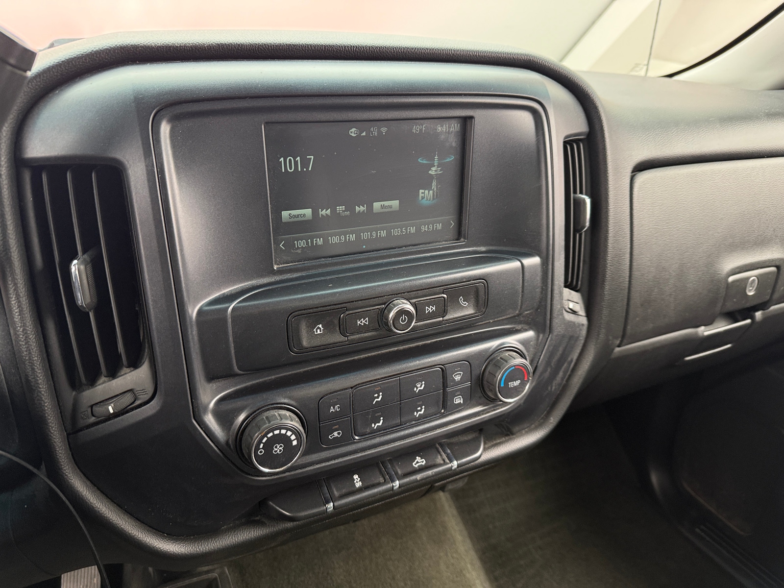 Thumbnail: 2017 Chevrolet Silverado 2500 - 3