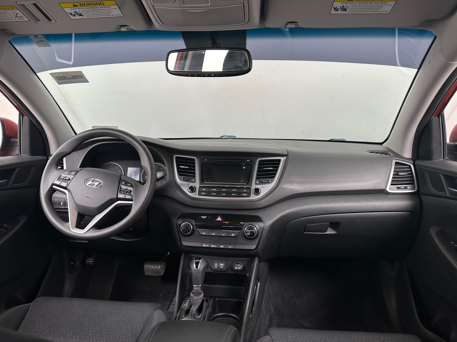 Thumbnail: 2017 Hyundai Tucson - 3