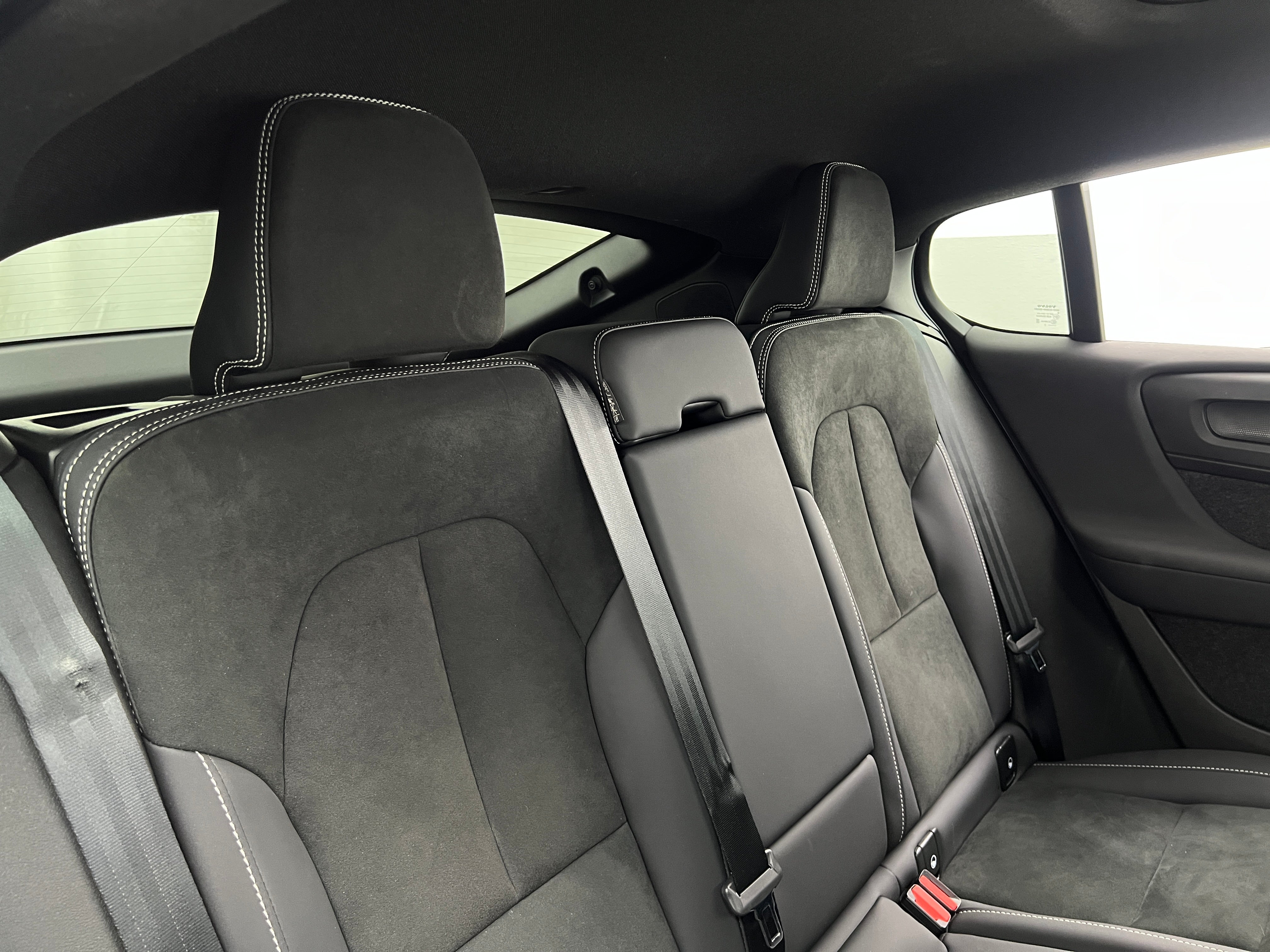 Used 2023 Volvo C40 Ultimate with VIN YV4ED3GM9P2060309 for sale in Oak Creek, WI