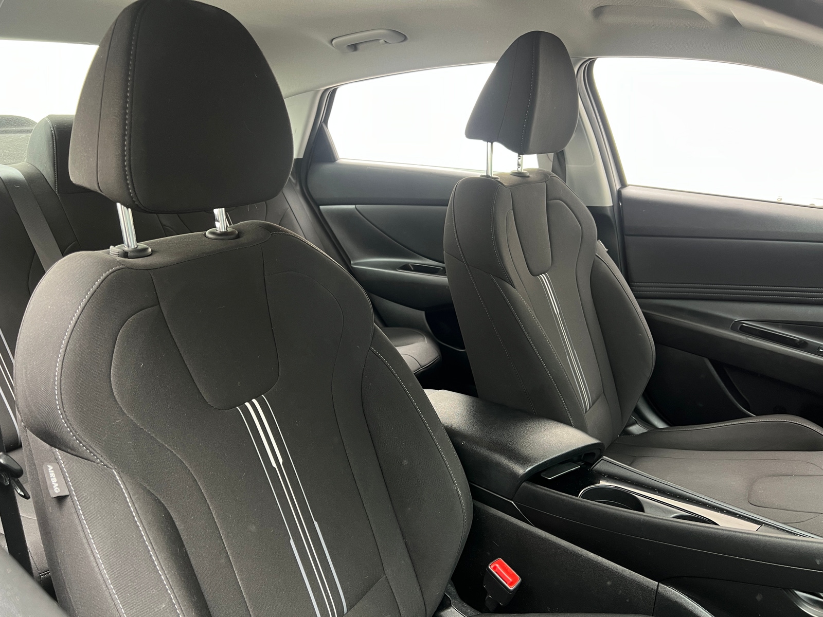 Thumbnail: 2023 Hyundai Elantra - 2