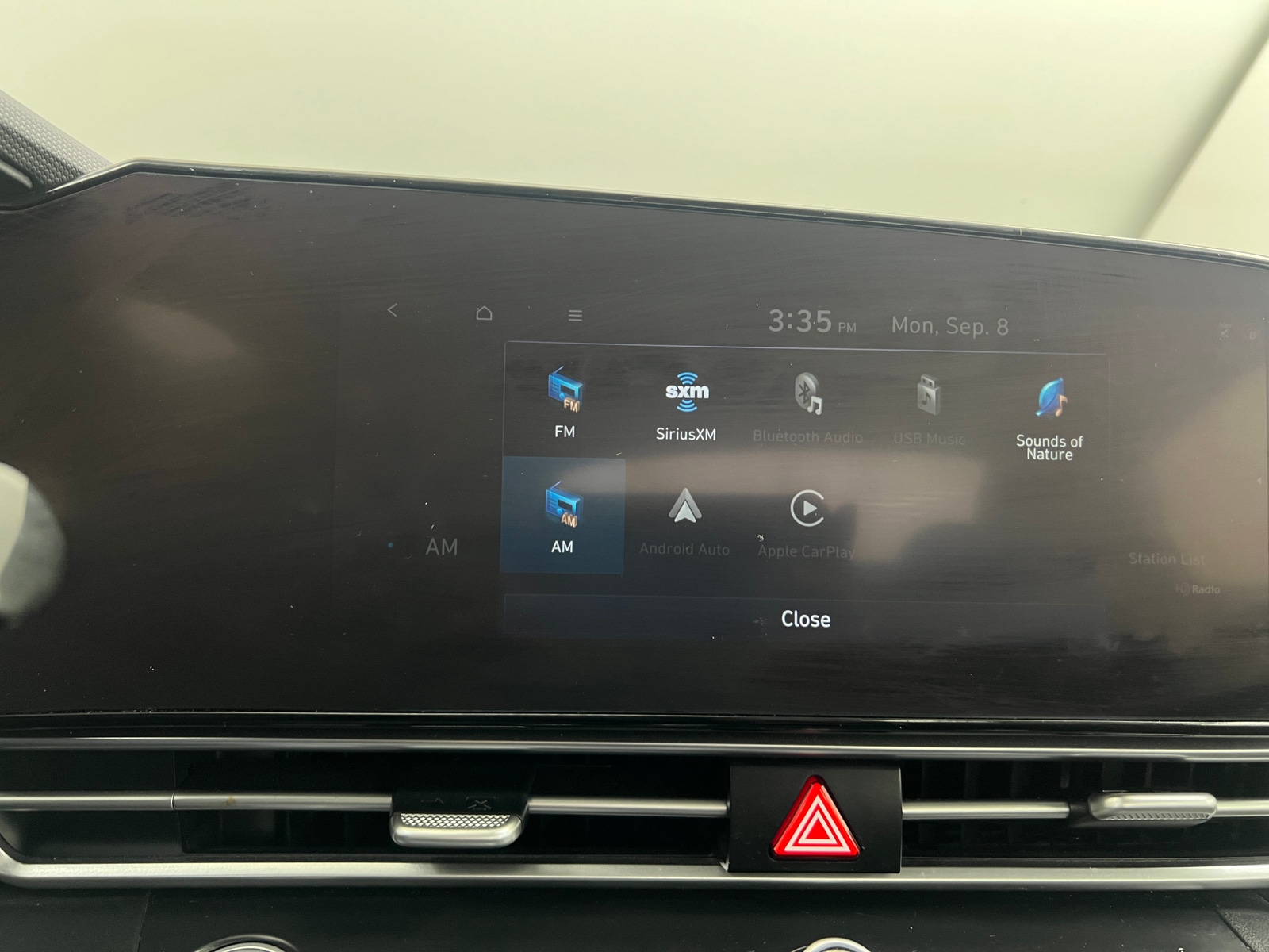 Thumbnail: 2023 Hyundai Elantra - 4